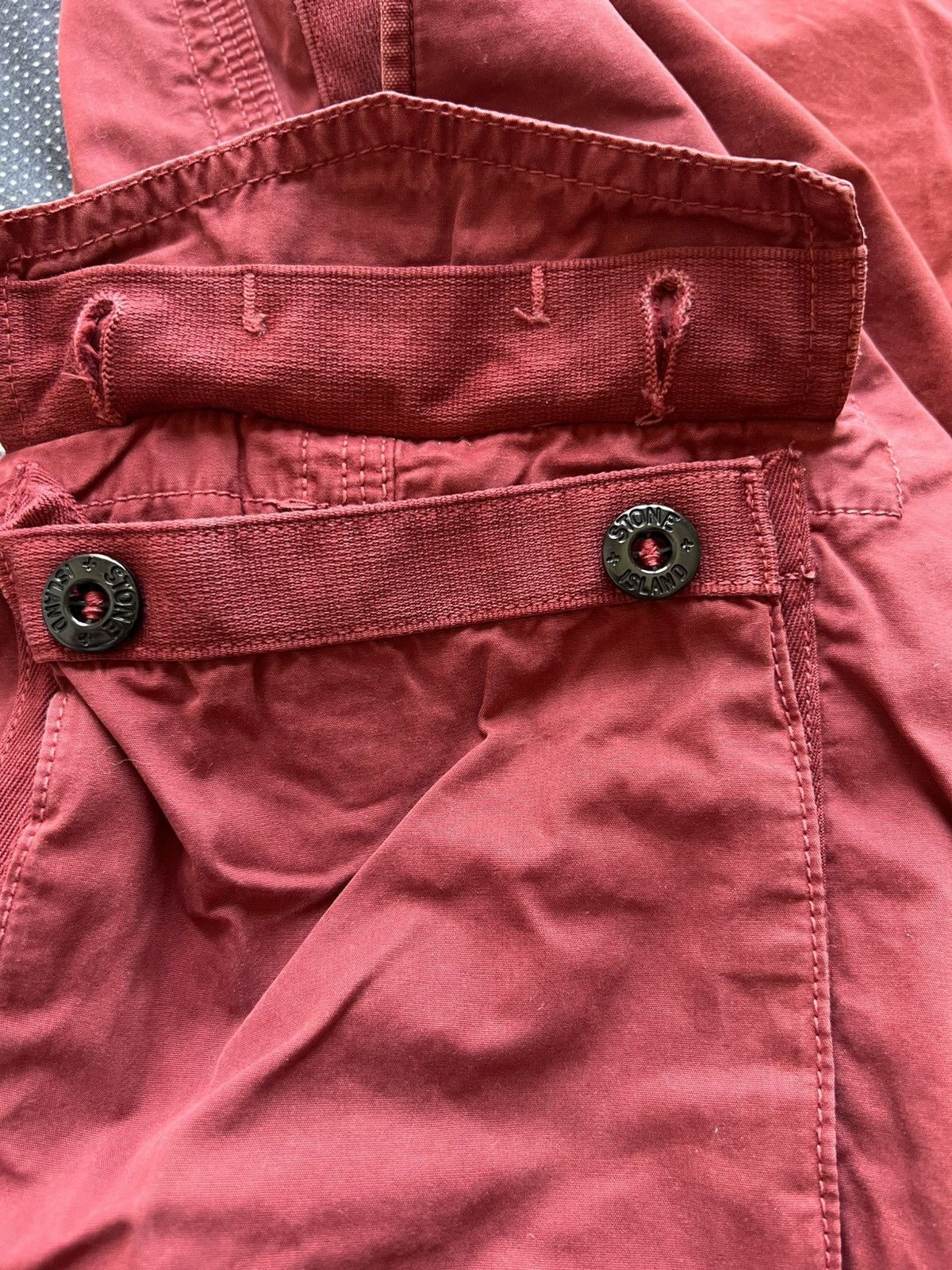 Stone Island Stone Island Type SL Cargo Shorts Red W31 pants bricks Size US 31 - 9 Thumbnail