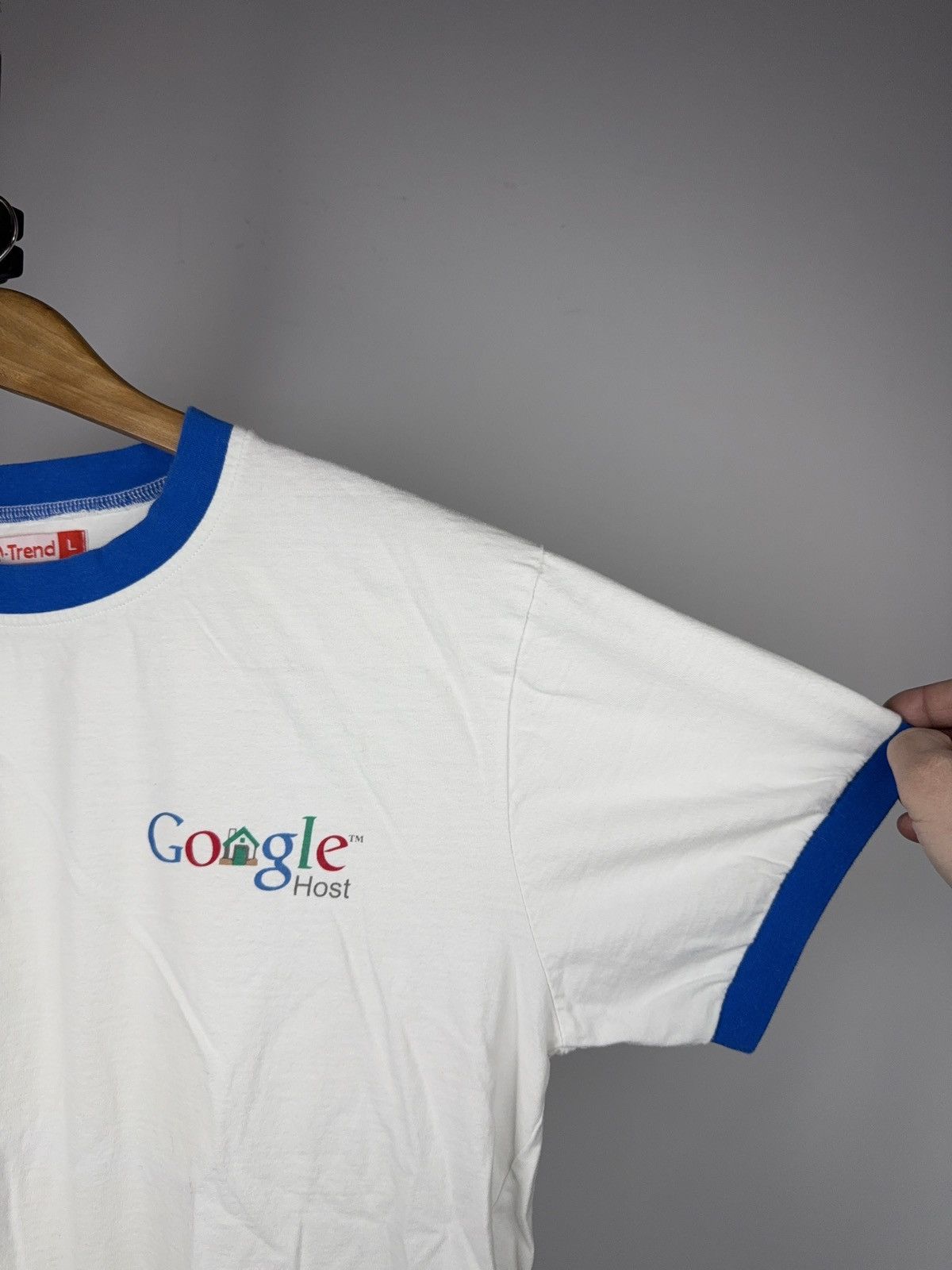 Vintage 00s Retro Google Host Promo Ringer T-Shirt Travel the World Size US S / EU 44-46 / 1 - 4 Thumbnail