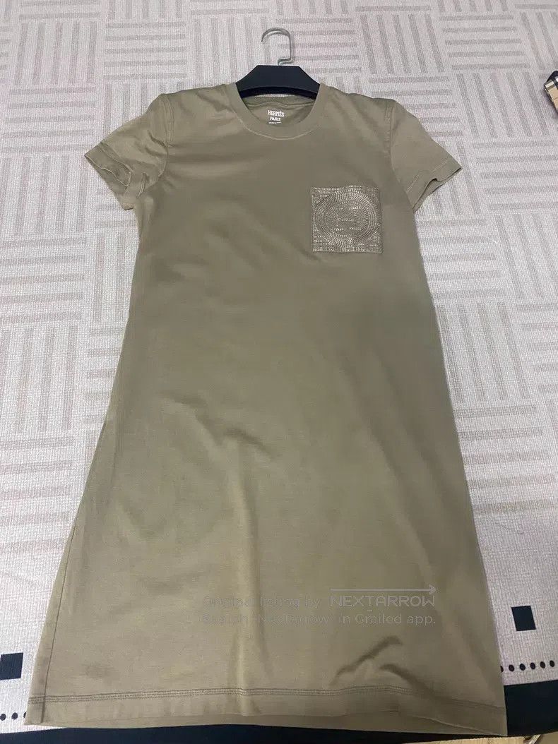 Hermes Hermes Embroidered Pocket Dress Size XS / US 0-2 / IT 36-38 - 1 Thumbnail