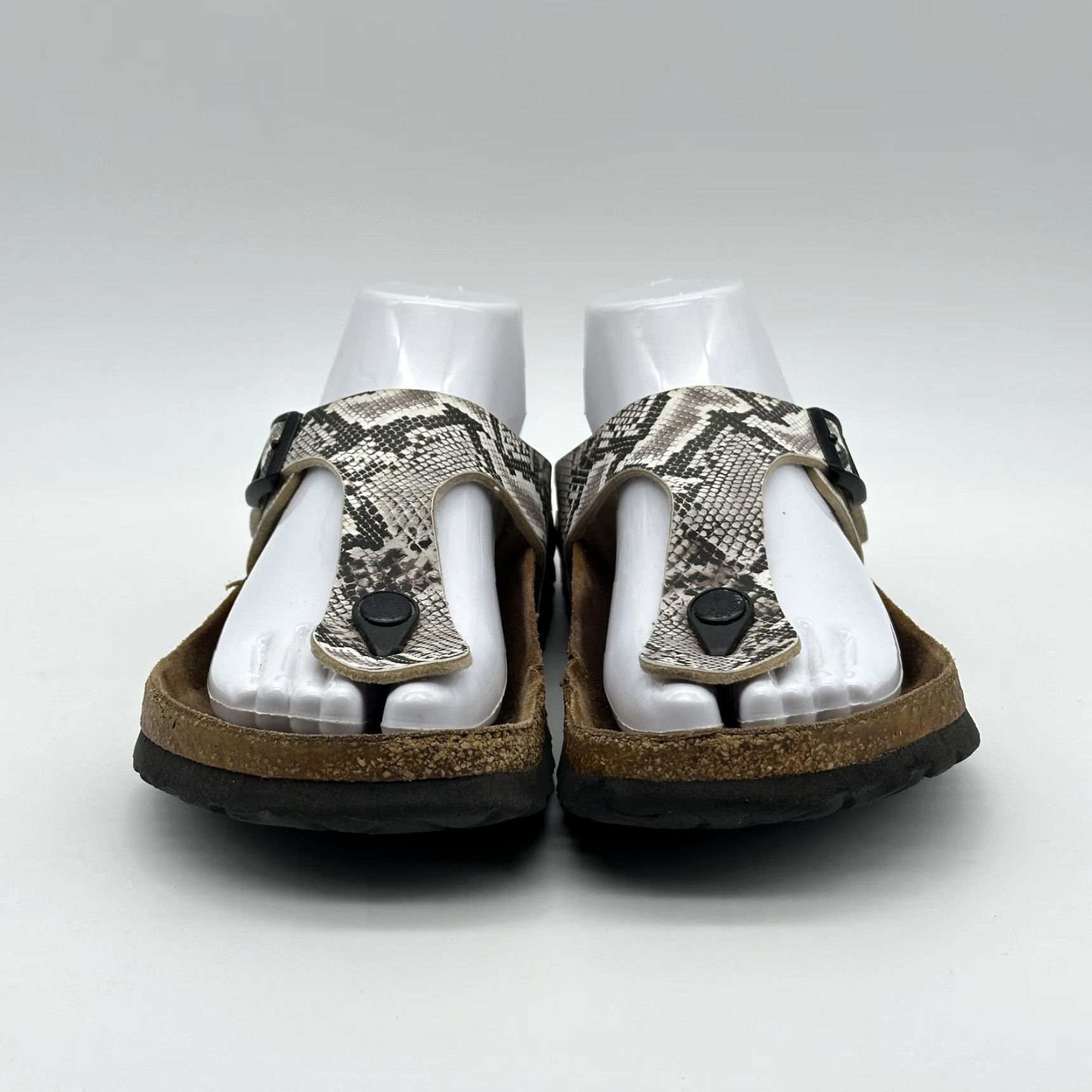 Birkenstock Birkenstock Papillio Gizeh Women's 7 EU38 Snakeskin Cork T Strap Sandals Size US 7 / IT 37 - 2 Thumbnail