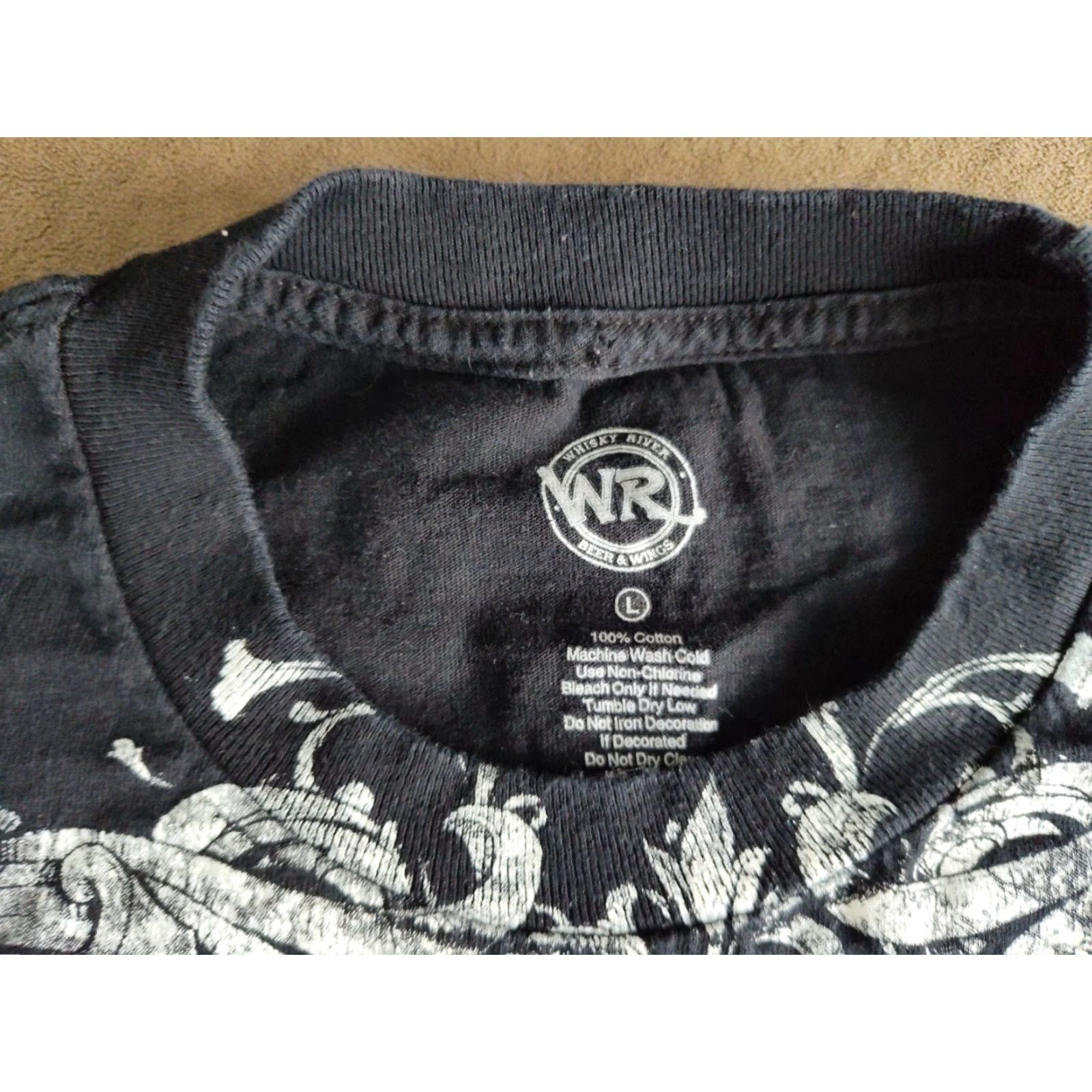 Doublet VINTAGE Whiskey River Beer Motorcycle Biker T-Shirt Adult Large Black Skull Guns Mens Size US L / EU 52-54 / 3 - 6 Thumbnail