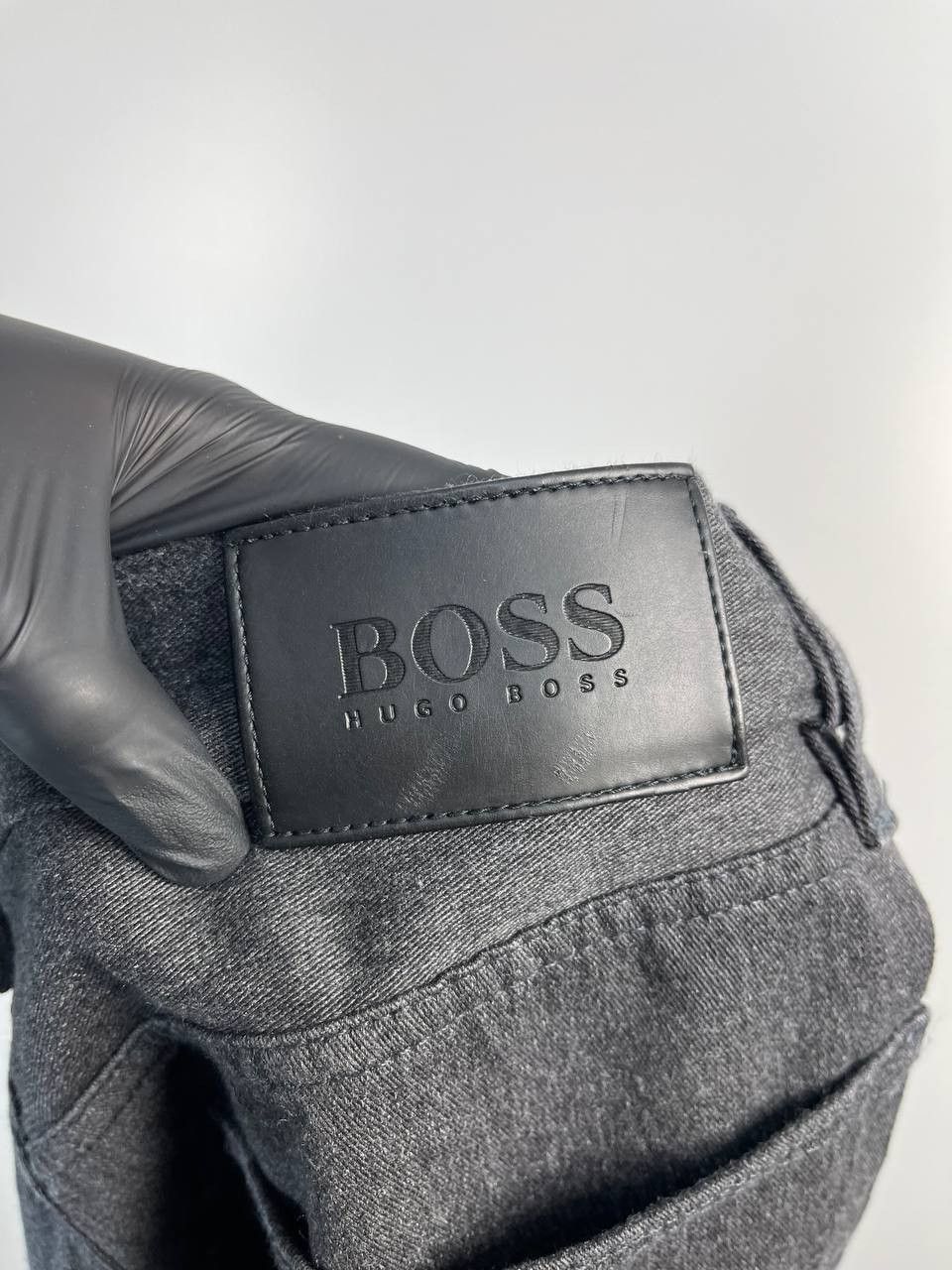 Hugo Boss HUGO BOSS MONTANA Jeans Dark Grey Size W33 L34 Size US 33 - 5 Thumbnail