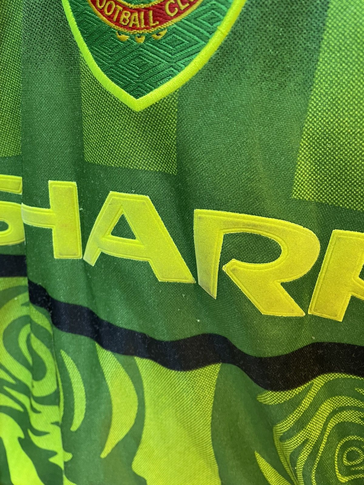 Umbro Vintage 1997-1999 Manchester United Goalkeeper Kit Size US M / EU 48-50 / 2 - 9 Thumbnail