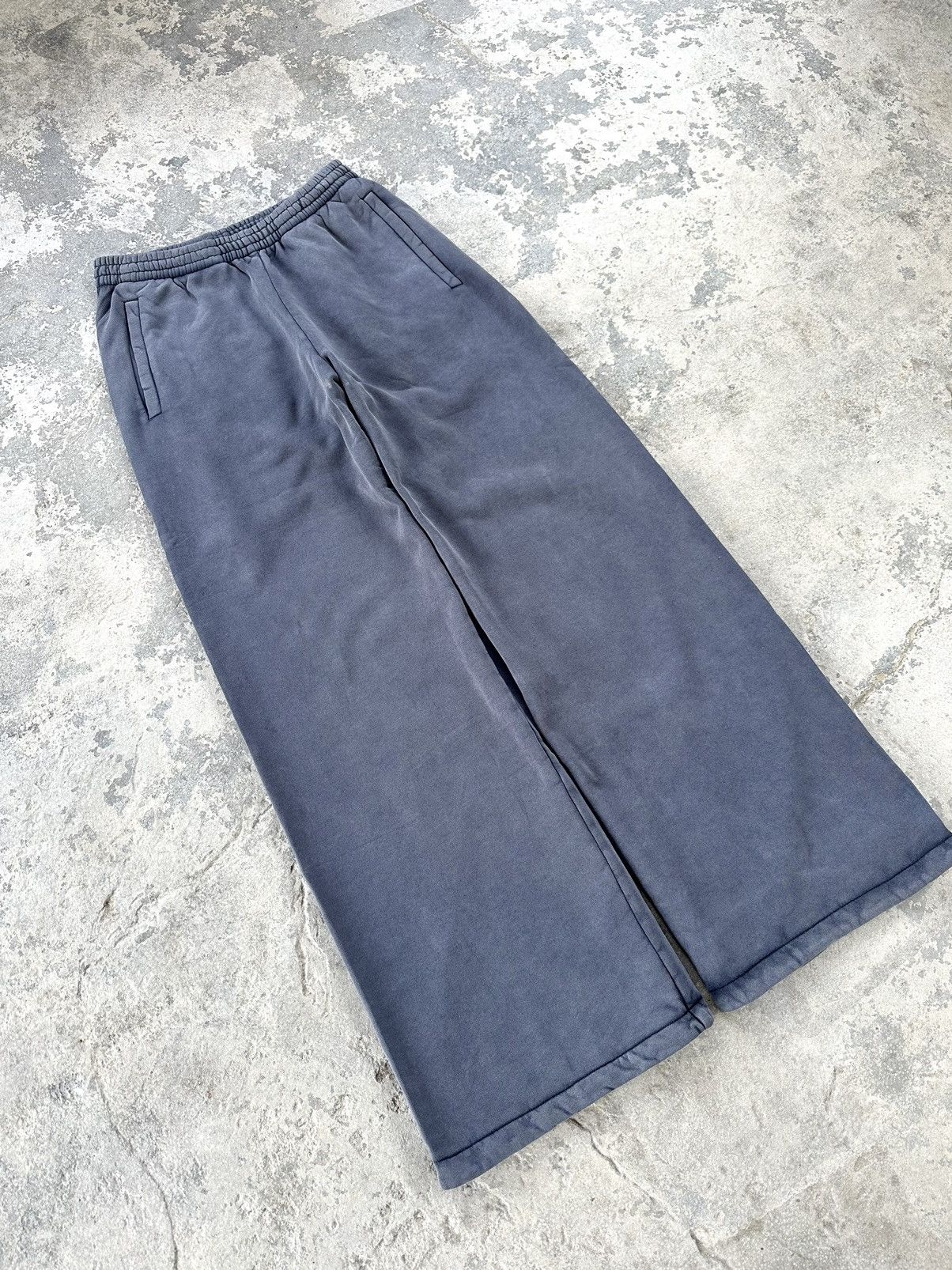 Balenciaga × Gap × Kanye West Yeezy Gap Wide Leg Double Layer Sweatpants Size US 34 / EU 50 - 2 Thumbnail