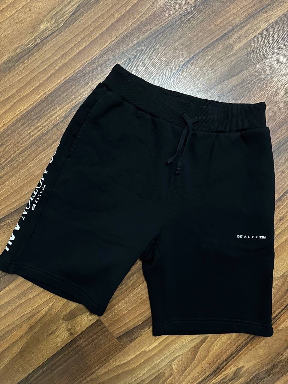 1017 ALYX 9SM 1017 Alyx 9SM Black Shorts Size US 32 / EU 48 - 1 Thumbnail