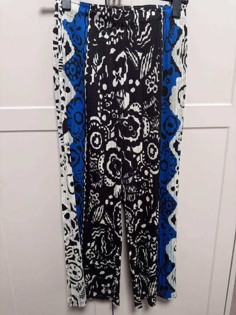 Issey Miyake Issey Miyake JF723 Floral Print Pants - dmc Size US 26 / EU 42 - 1 Thumbnail