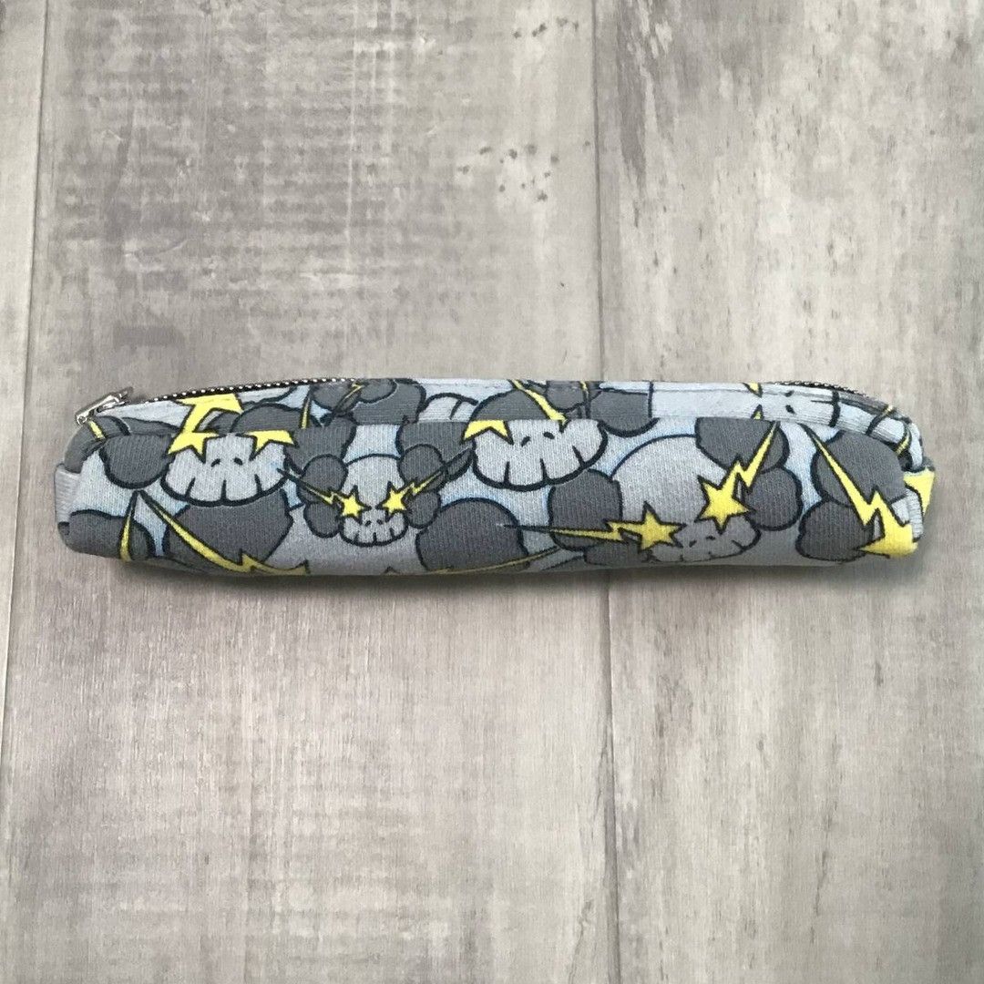 Bape × Kaws × Nigo BAPE × KAWS SKULL STA Pouch a bathing ape star NIGO Size ONE SIZE - 2 Thumbnail