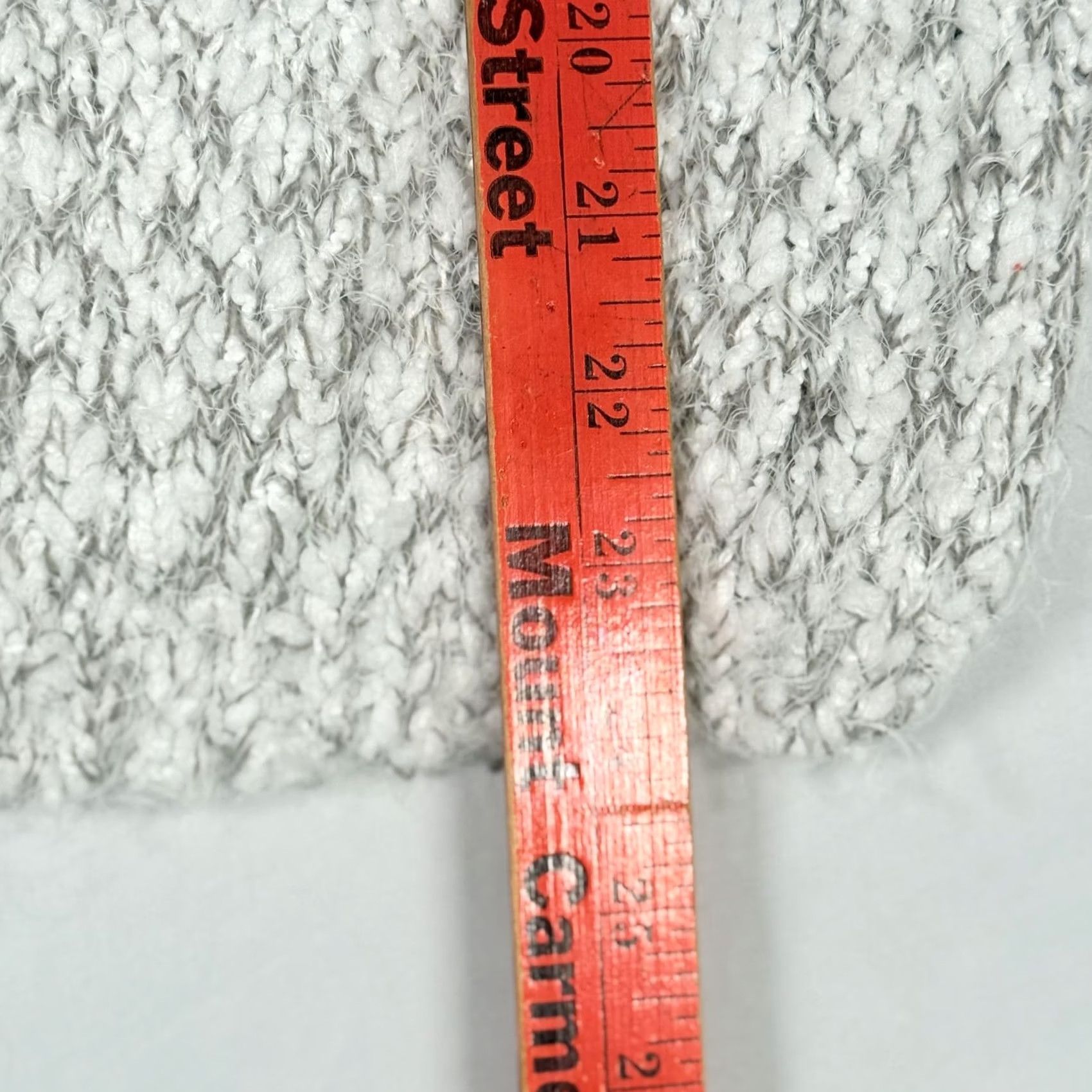 Buffalo David Bitton Buffalo David Bitton Sweater Medium White Gray Eyelash Fuzzy Knit Pullover Cozy Size M / US 6-8 / IT 42-44 - 5 Thumbnail