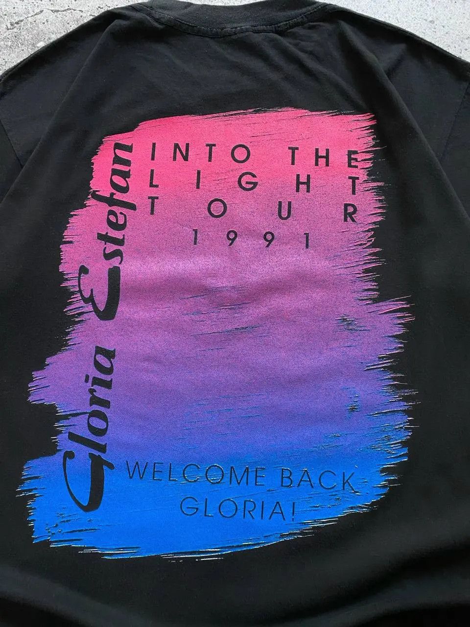 Vintage VINTAGE 1991 GLORIA ESTEFAN INTO LIGHT TOUR BROCKUM T SHIRT Size US L / EU 52-54 / 3 - 8 Thumbnail