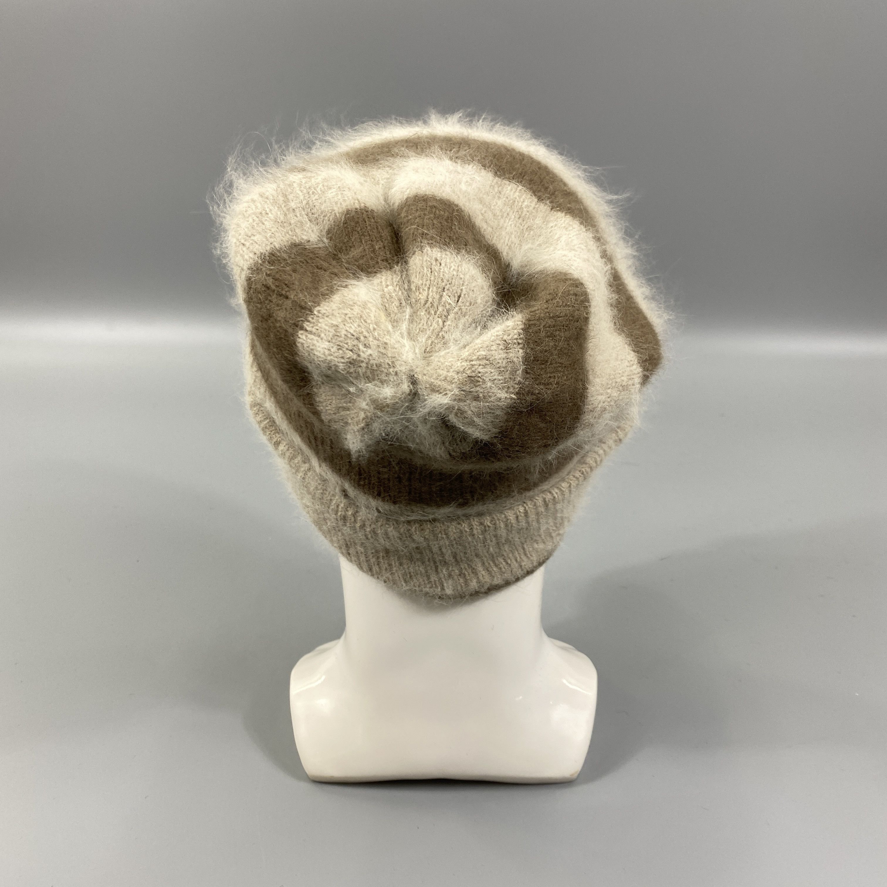 Japanese Brand Stripe Snow Cap Beanie Hat Fur -BN1142 Size ONE SIZE - 3 Thumbnail