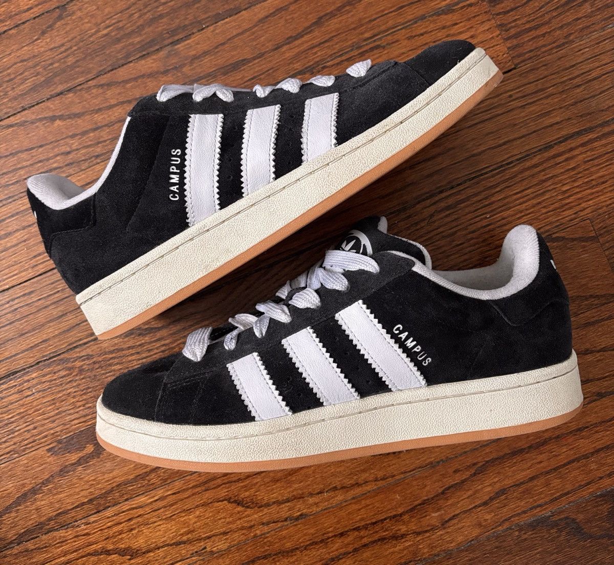 Adidas Black Adidas Campus Size US 9.5 / EU 42-43 - 1 Thumbnail