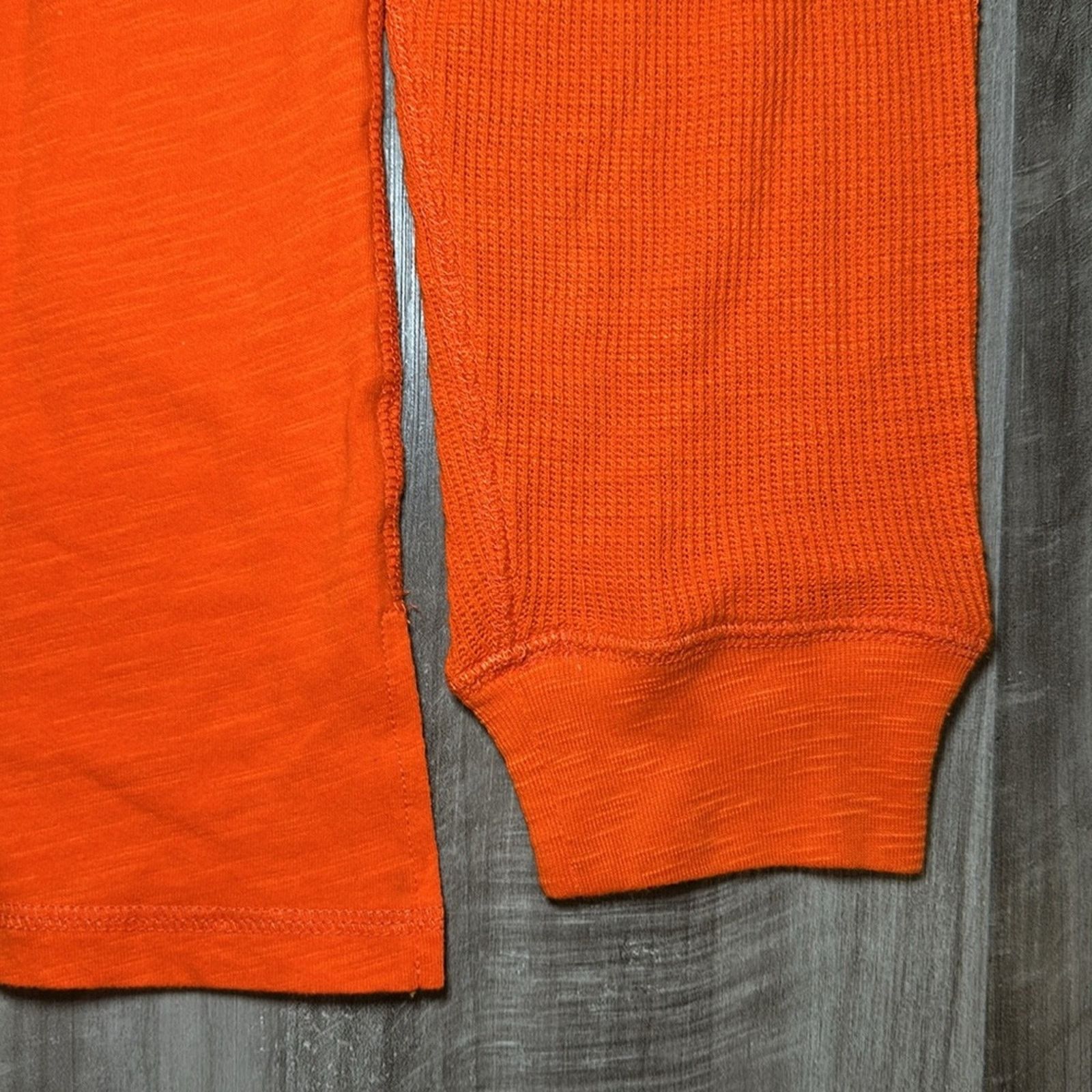 NFL Denver Broncos NFL Long Sleeve Tee Hoodie - Medium Size US M / EU 48-50 / 2 - 4 Thumbnail
