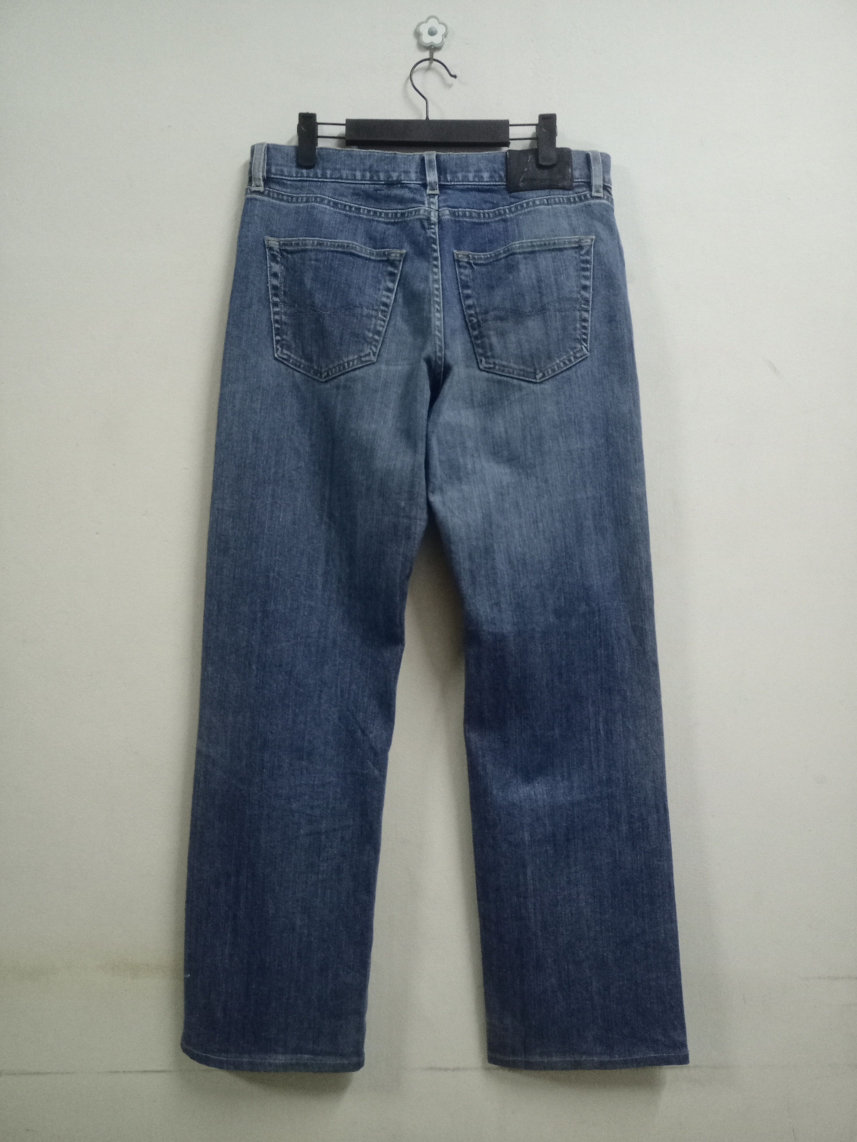 Hugo × Hugo Boss Vintage Hugo Boss Texas Classic Baggy Blue Jeans Size US 32 / EU 48 - 2 Thumbnail