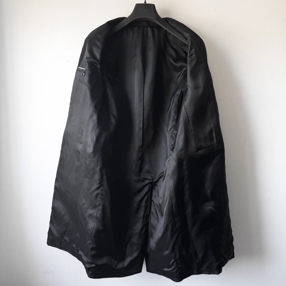 Helmut Lang Helmut Lang 1990’s Black Silk Button-up Overcoat Size US S / EU 44-46 / 1 - 10 Thumbnail