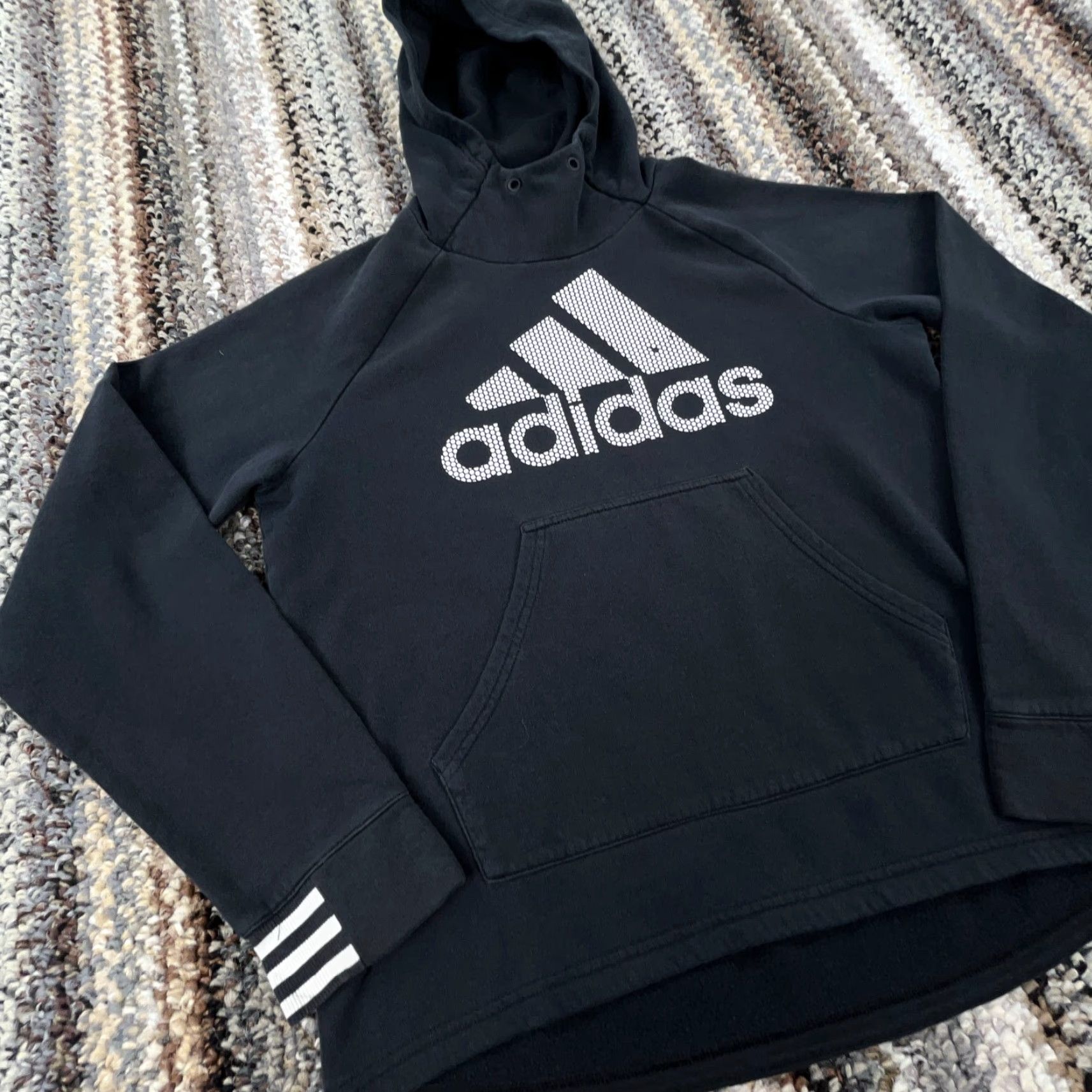 Adidas Adidas Hoodie Women Medium Black White Sweatshirt Faded Spell Out Ladies Size M / US 6-8 / IT 42-44 - 4 Thumbnail
