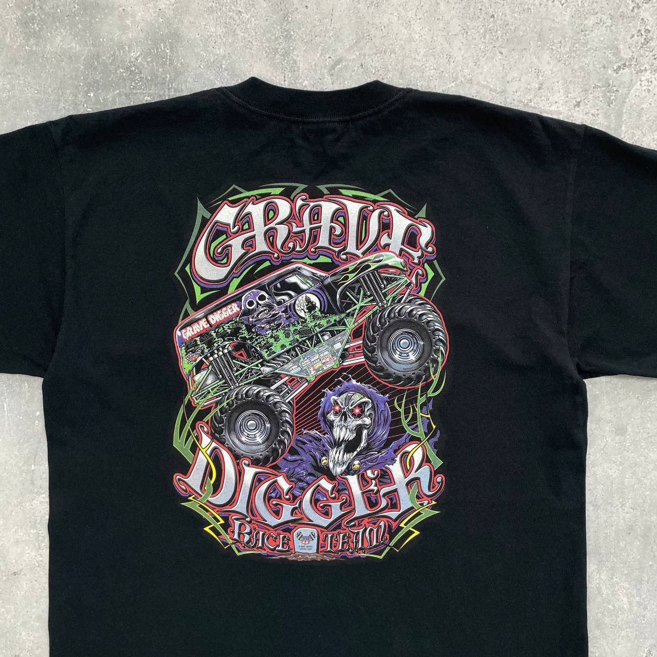 Vintage Vintage 2005 Grave Digger Race Team Graphic T Shirt Black L Size US L / EU 52-54 / 3 - 12 Thumbnail