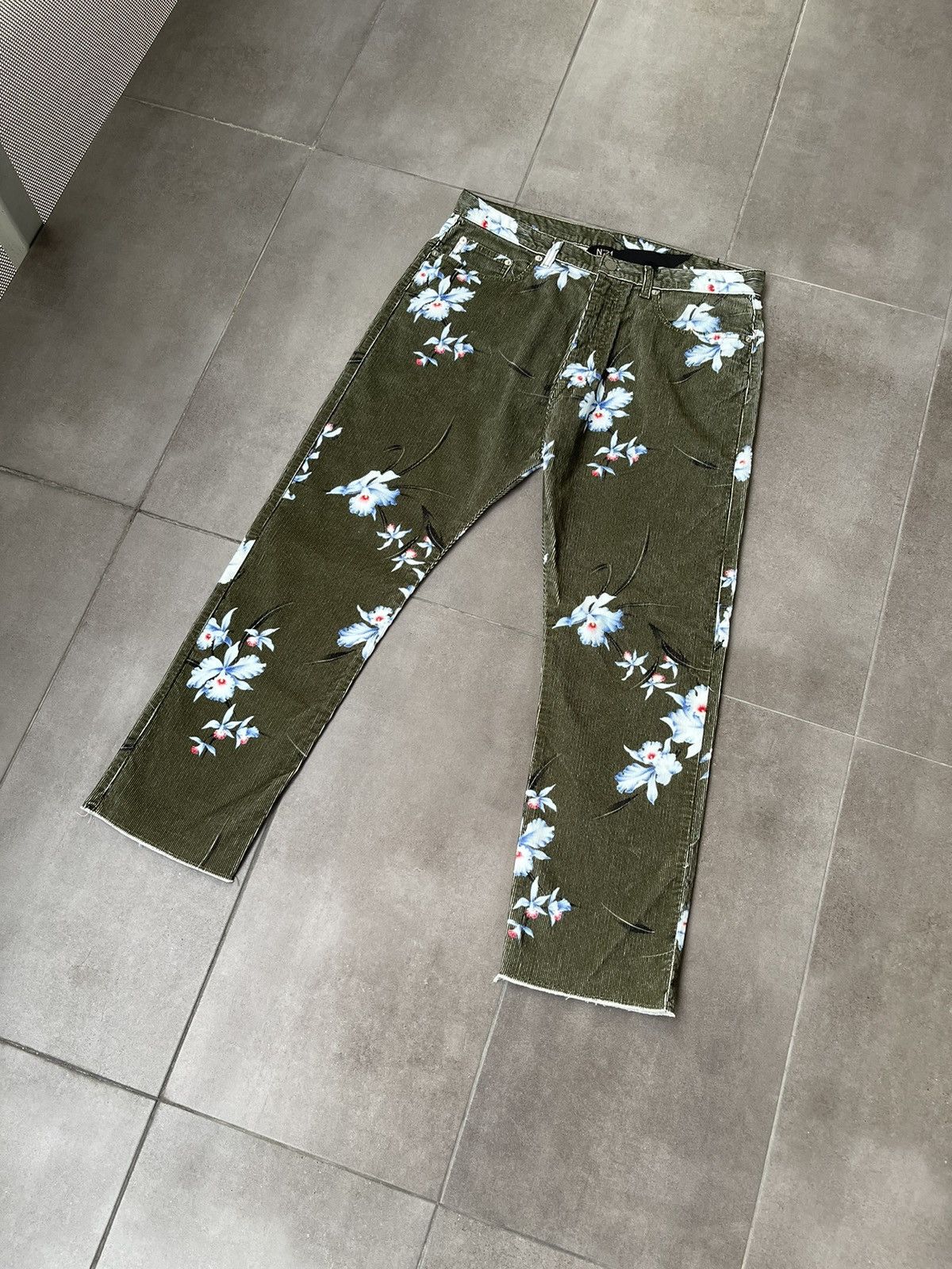 N21 !DS! FW22 N21 Floral Print Straight Leg Green Corduroy Pants Size US 32 / EU 48 - 7 Thumbnail