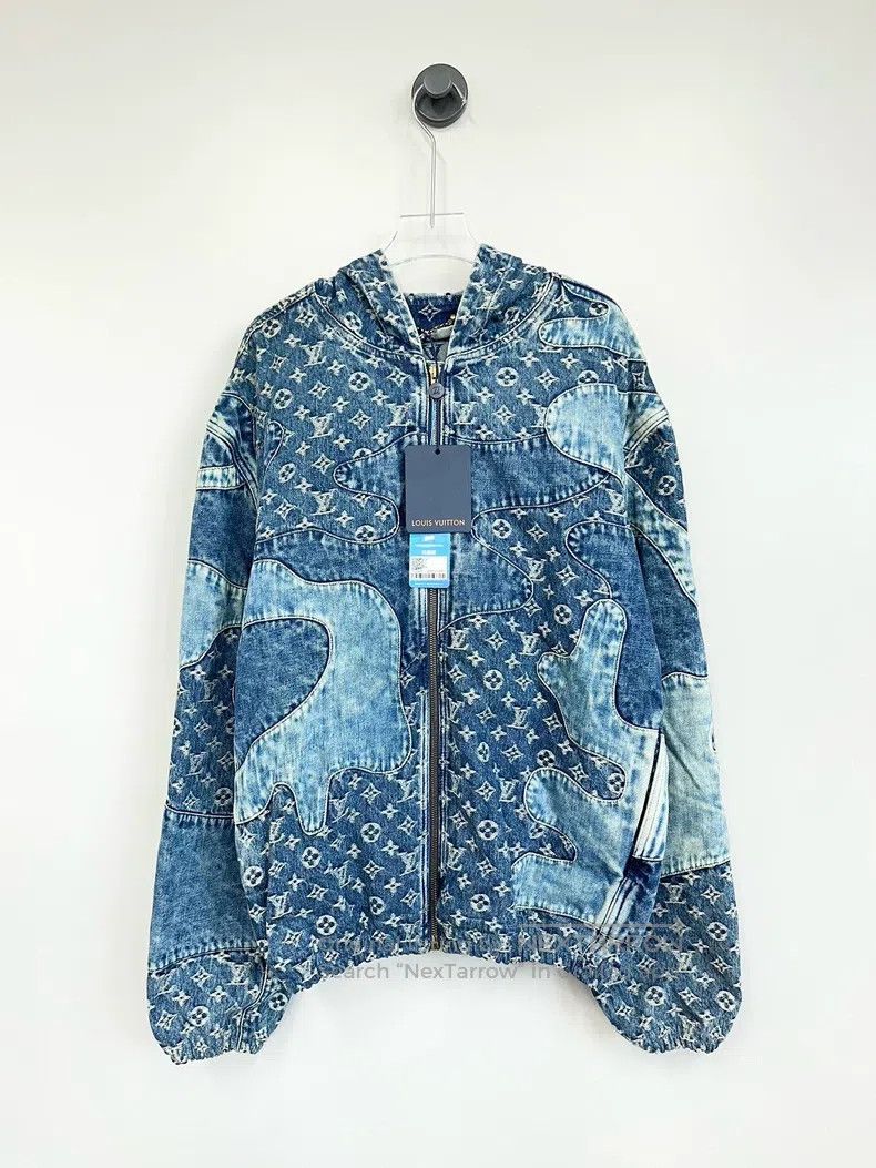 Louis Vuitton Louis Vuitton Blue presbyopic full-print structured panele Size US M / EU 48-50 / 2 - 1 Thumbnail