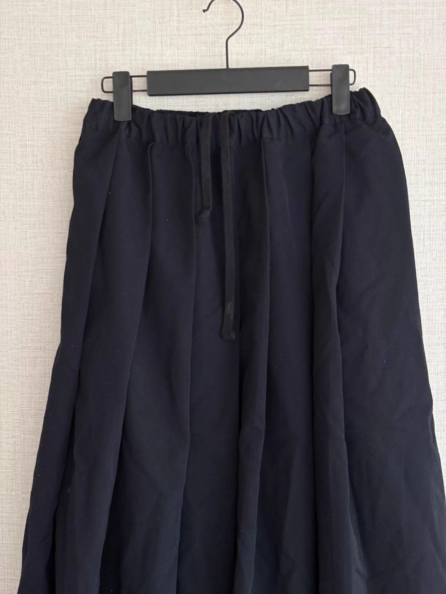 Comme des Garcons Comme des Garçons Black Pleated Elastic Waist M Skirt Size 27" / US 4 / IT 40 - 3 Thumbnail