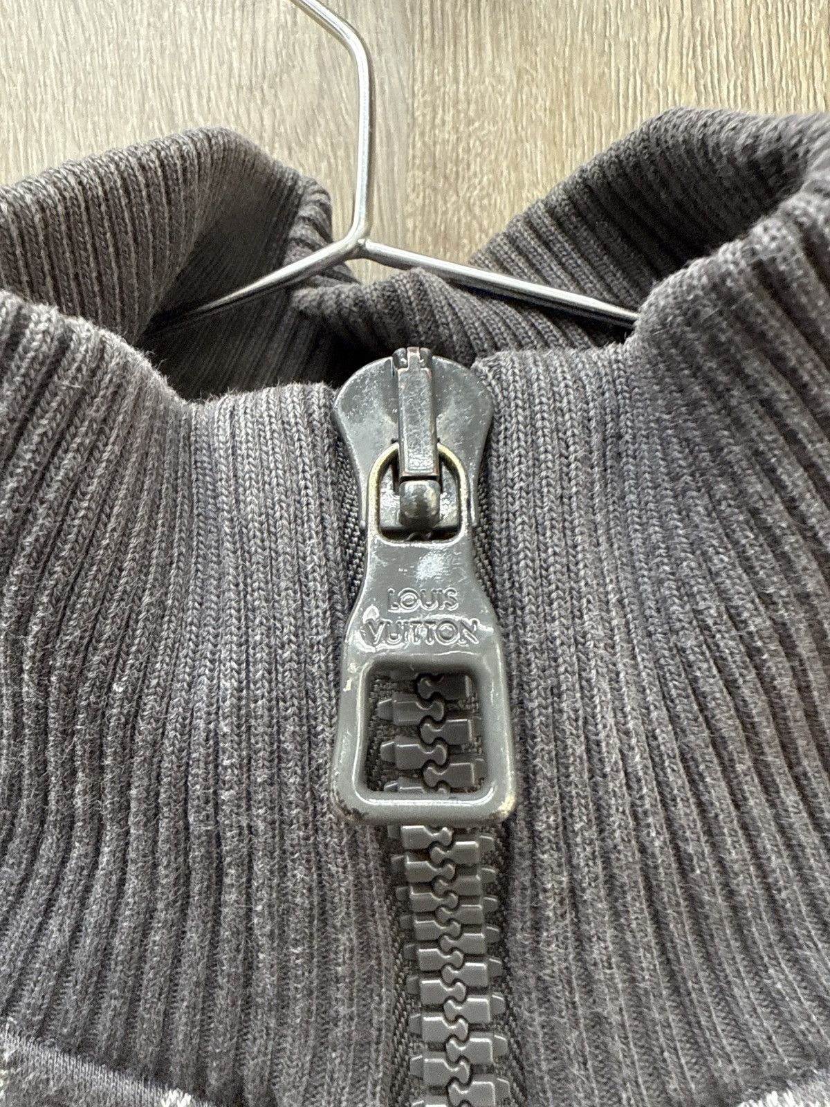 Louis Vuitton Louis Vuitton Printed Techical Zip Up Size US XS / EU 42 / 0 - 5 Thumbnail