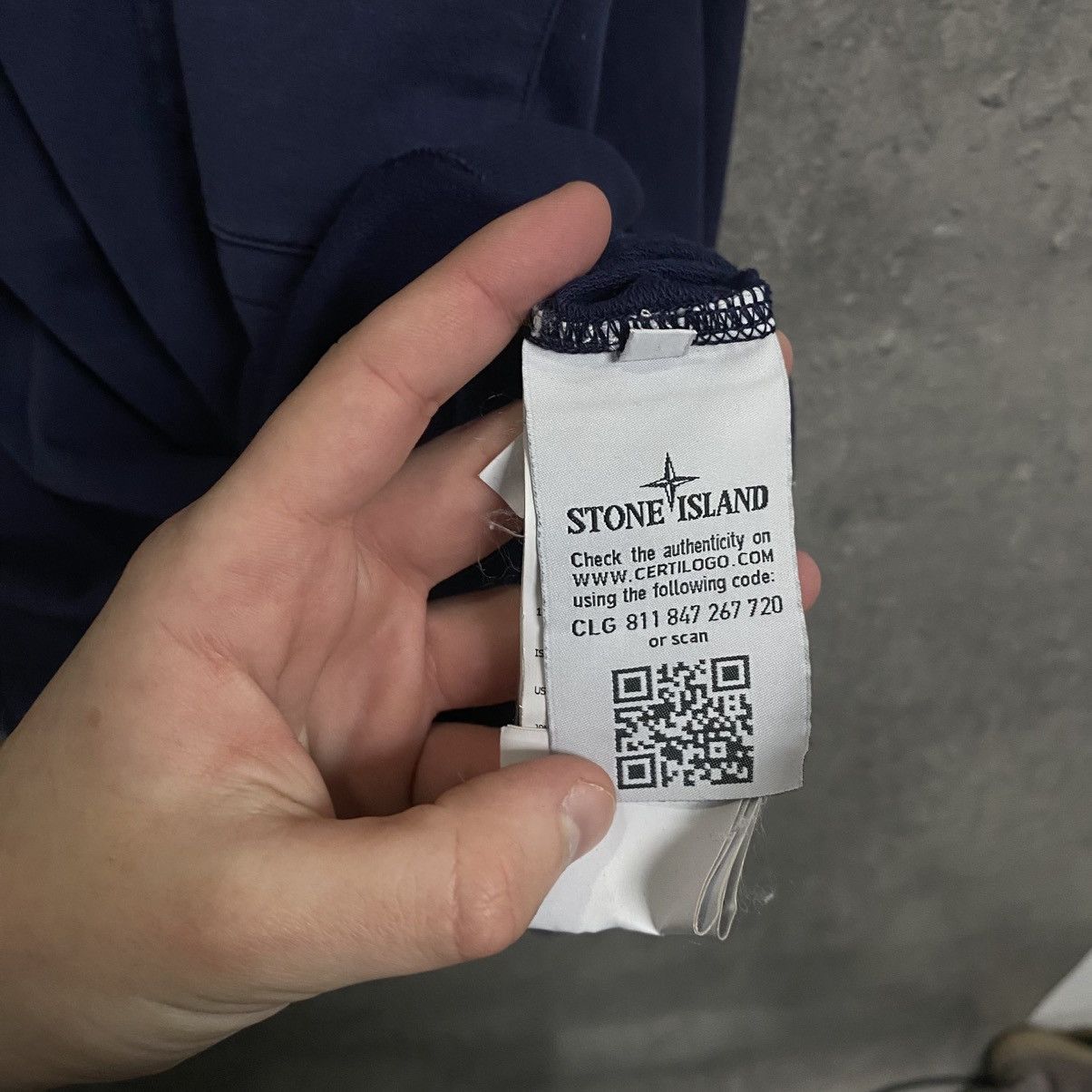 Stone Island Vintage Stone Island Sweatshirt Crewneck Patch Size M Y2K Size US M / EU 48-50 / 2 - 13 Thumbnail