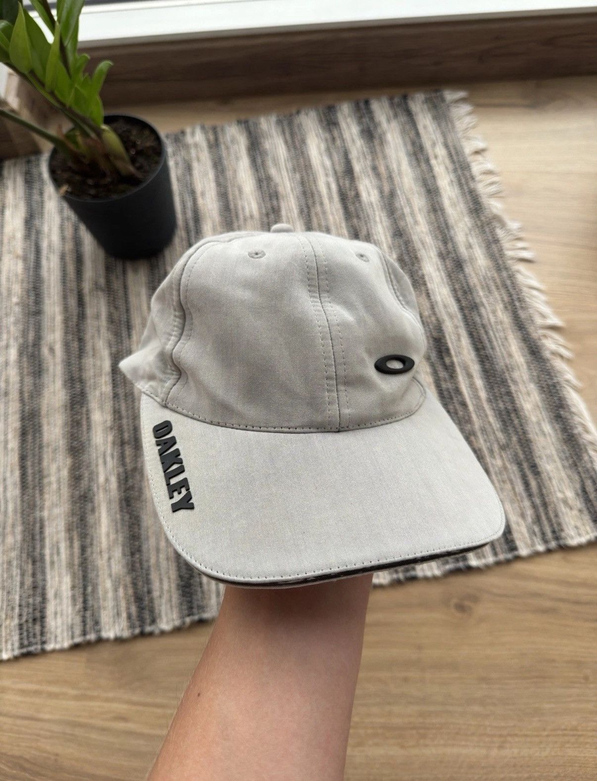 Oakley OAKLEY VINTAGE SOFTWARE RED TEGS 00s RARE CAP HAT ONE SIZE Size ONE SIZE - 2 Thumbnail
