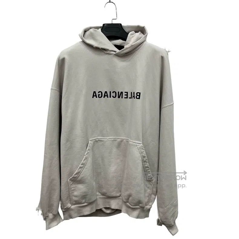 Balenciaga Balenciaga Big destruction letter logo destruction sweater Size US S / EU 44-46 / 1 - 1 Thumbnail