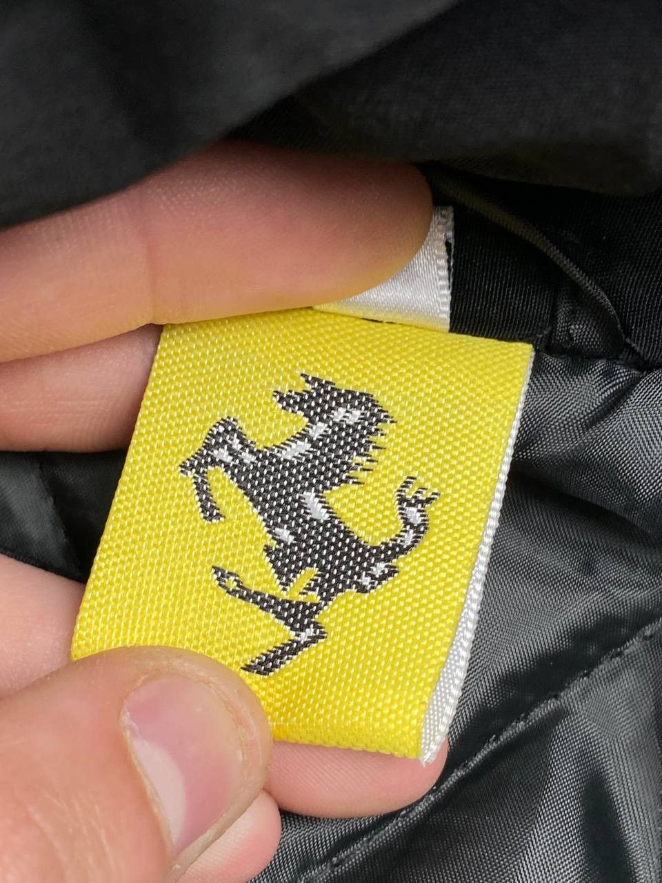 Ferrari Vintage Ferrari F1 Racing Team Bomber Jacket Big Logo Men Size US M / EU 48-50 / 2 - 13 Thumbnail
