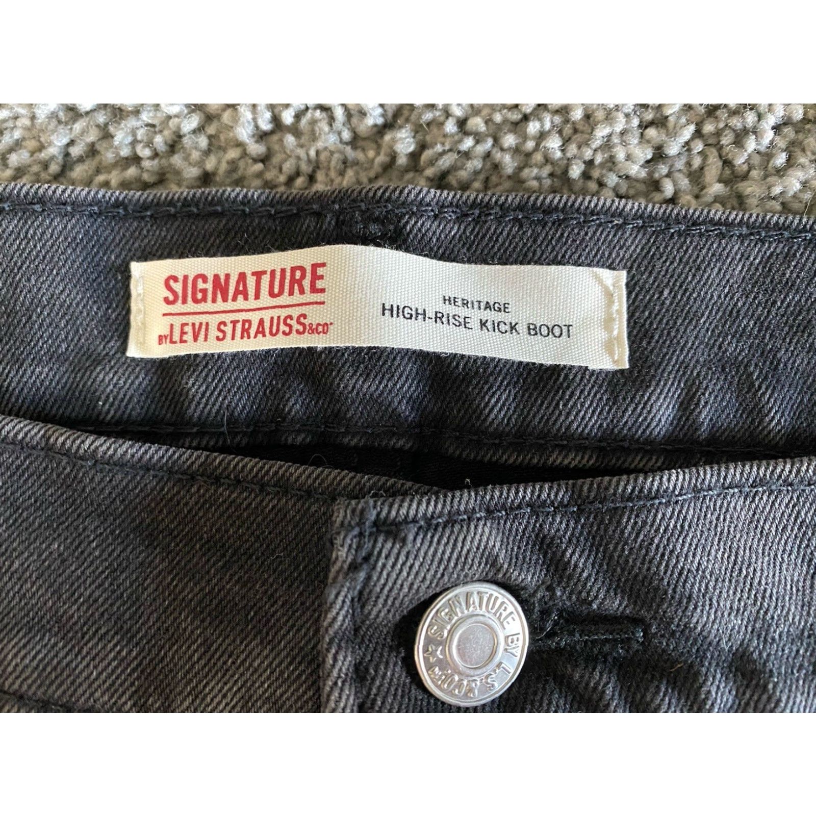 Levi's **Levi's Heritage Kick Boot Jean Women's Size 18 W34 Black** User: Levi's Heritage Kick Boot Jean Women's Size 18 W34 Black Size 40" / US 18 - 4 Thumbnail