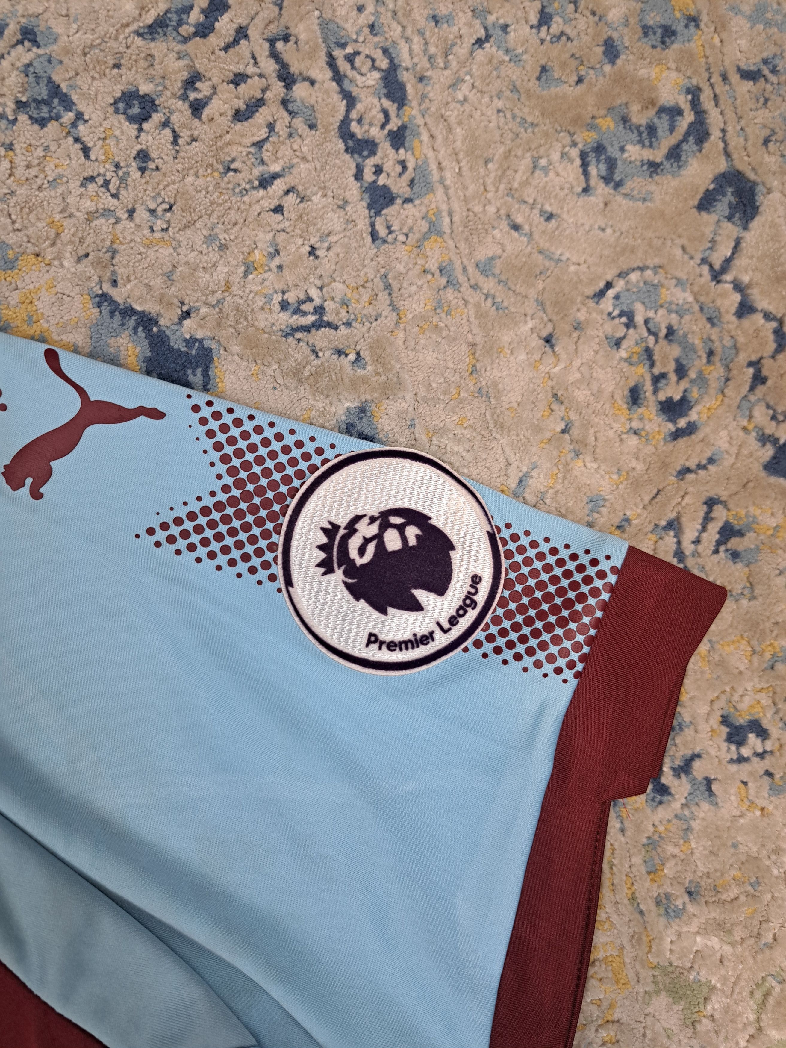Puma Burnley 2018 Soccer Jersey Blokecore Premier League Patches Size US XXL / EU 58 / 5 - 6 Thumbnail