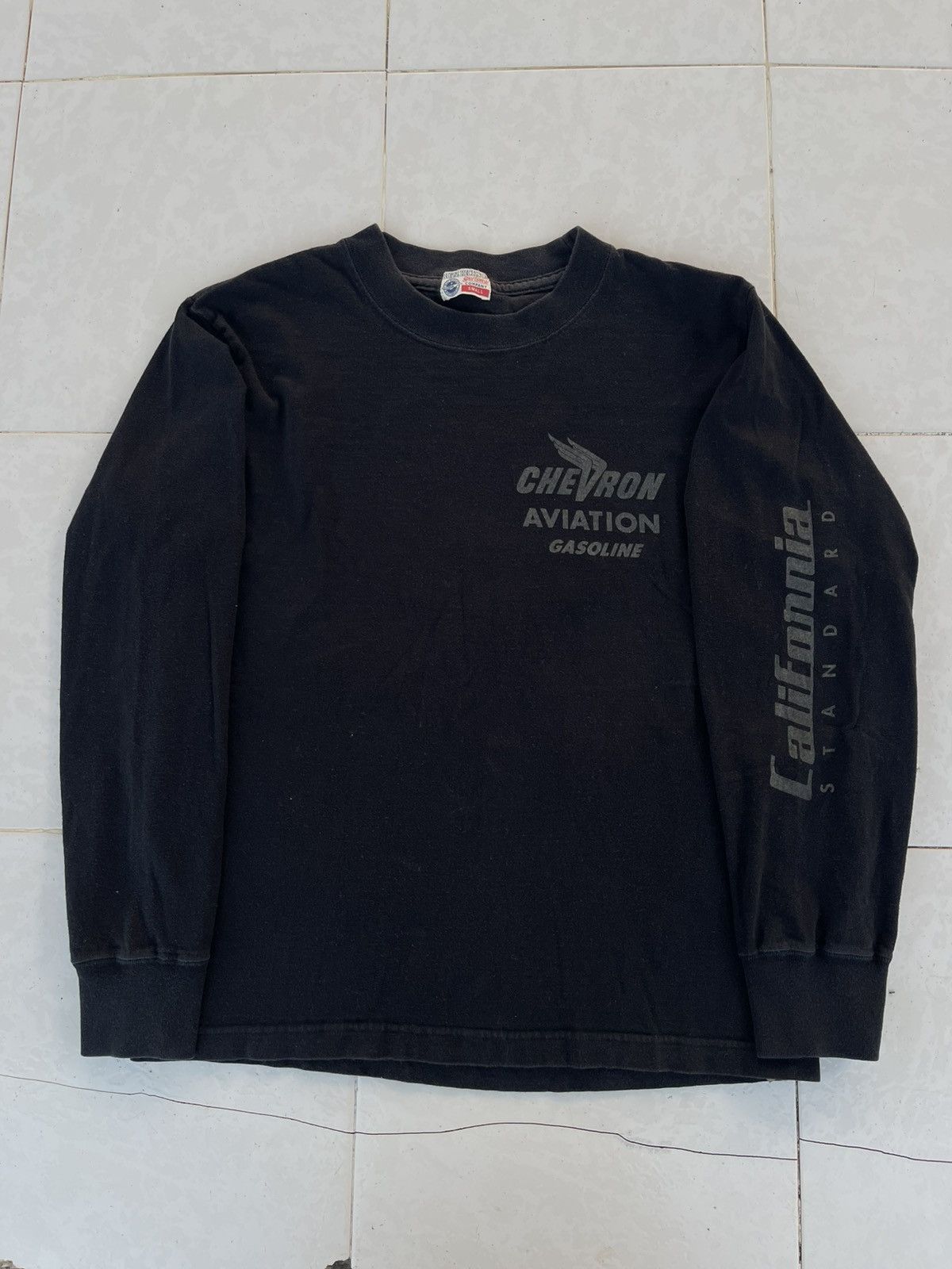 Buzz Rickson's Vintage 90's Buzz Rickson Chevron Aviation Gasoline Shirt T Size US S / EU 44-46 / 1 - 8 Thumbnail