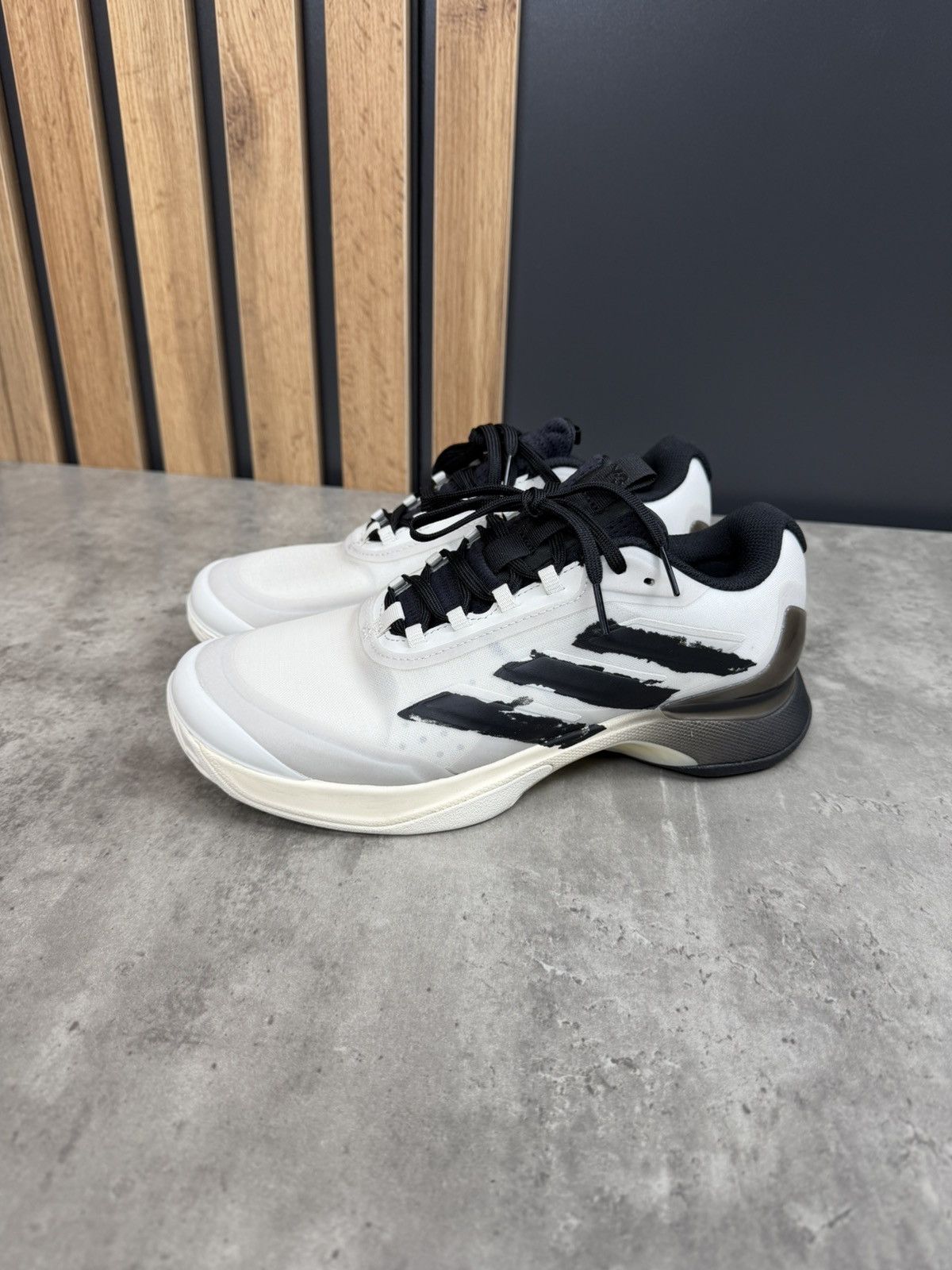 Y-3 Adidas Y-3 Yohji Yamamoto Avacourt 2 Tennis Shoes Size 40 Size US 10 / IT 40 - 1 Thumbnail