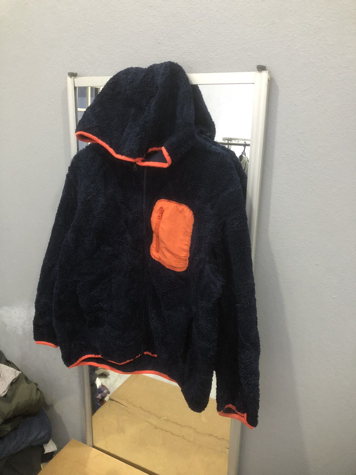 JW Anderson × Uniqlo Jwanderson uniqlo fleece hoodie jacket Size US L / EU 52-54 / 3 - 2 Thumbnail