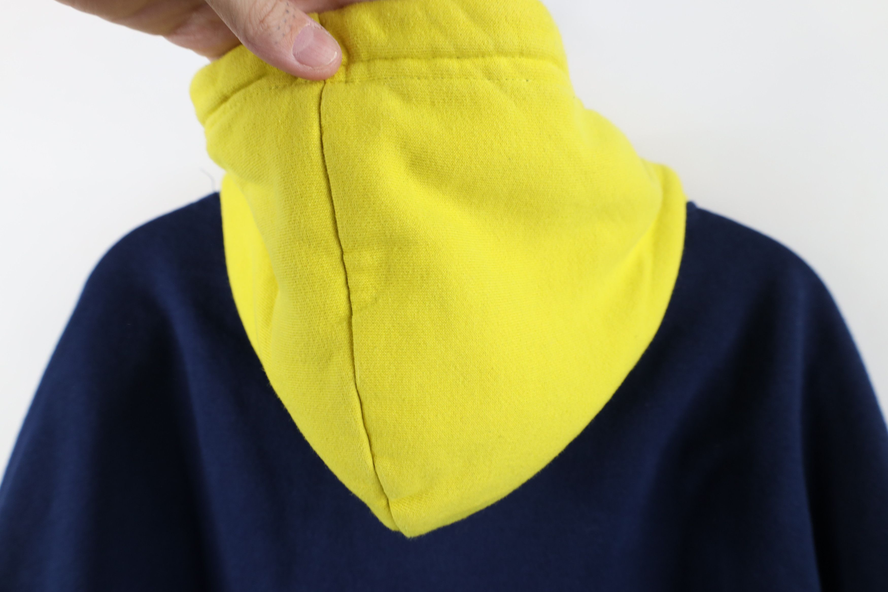 Vintage Vintage Y2K Spell Block M University of Michigan Hoodie Blue Size US XL / EU 56 / 4 - 11 Thumbnail