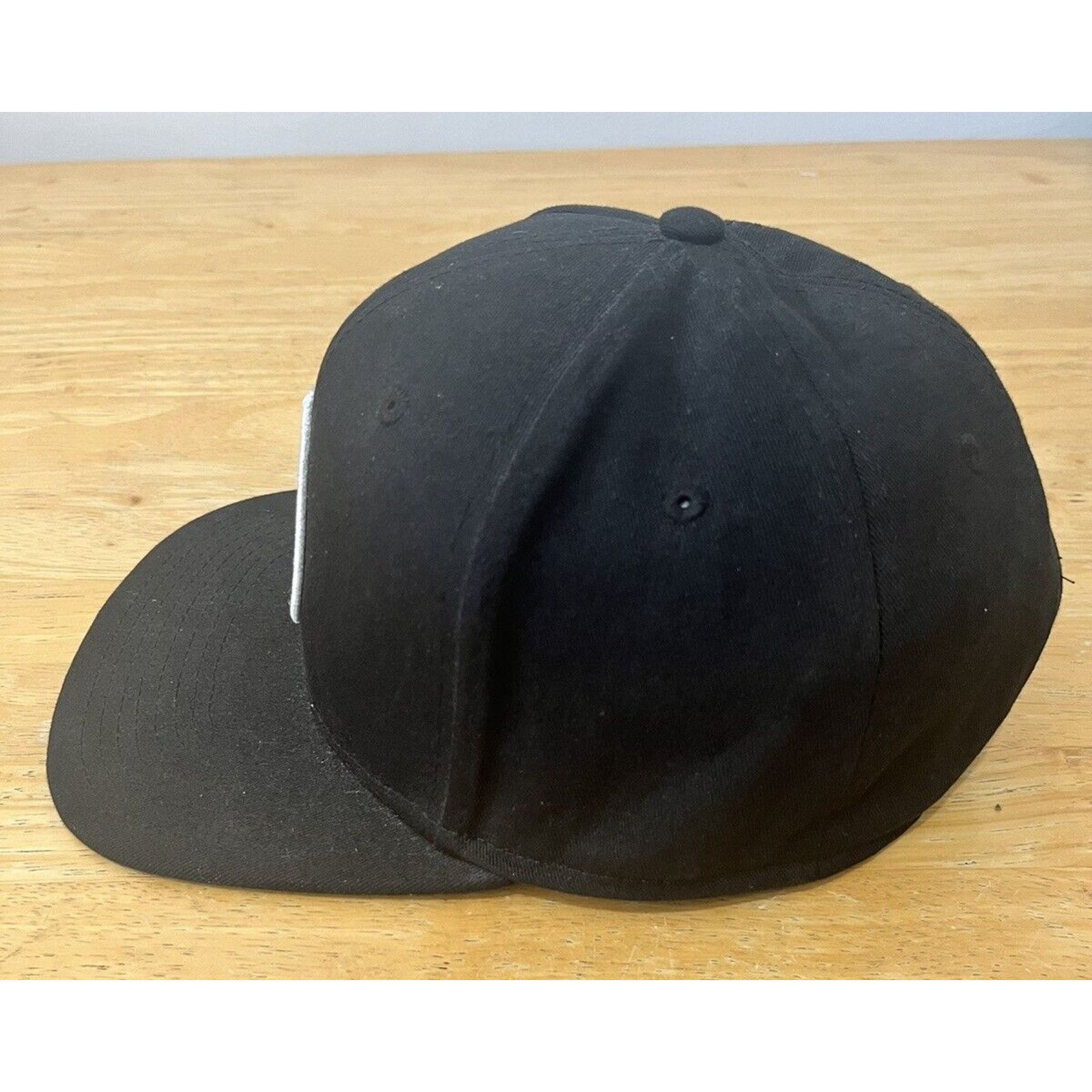 Vans MENS VANS BLACK SNAPBACK HAT ADJUSTABLE CAP OFF THE WALL Size ONE SIZE - 3 Thumbnail
