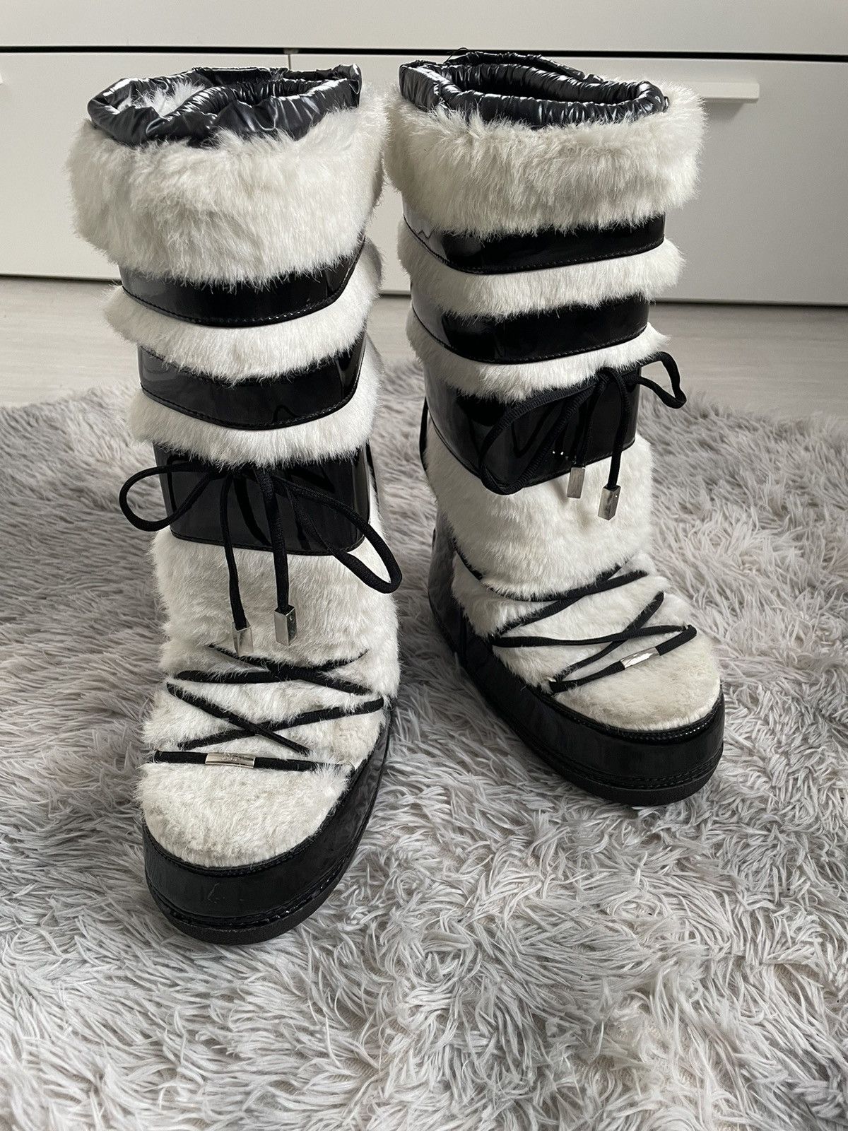 John Galliano Mens Black and Grey Fur Boots Senzanome.123.jpg?v=1686763715  main image 3