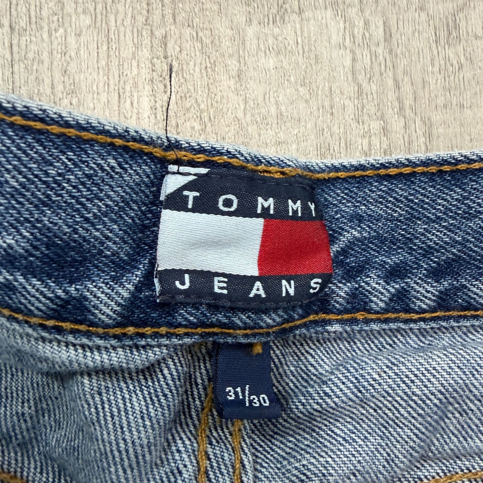 Tommy Hilfiger Vintage Tommy Hilfiger Jeans Men's 31x30 Blue 90s Denim Size US 31 - 4 Thumbnail