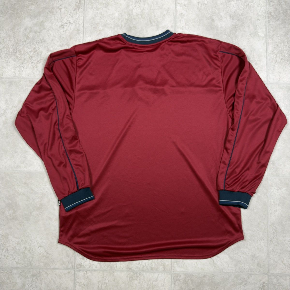 Nike FC Barcelona 99/00 Nike Longsleeve Training Top Jersey Size US XL / EU 56 / 4 - 12 Thumbnail