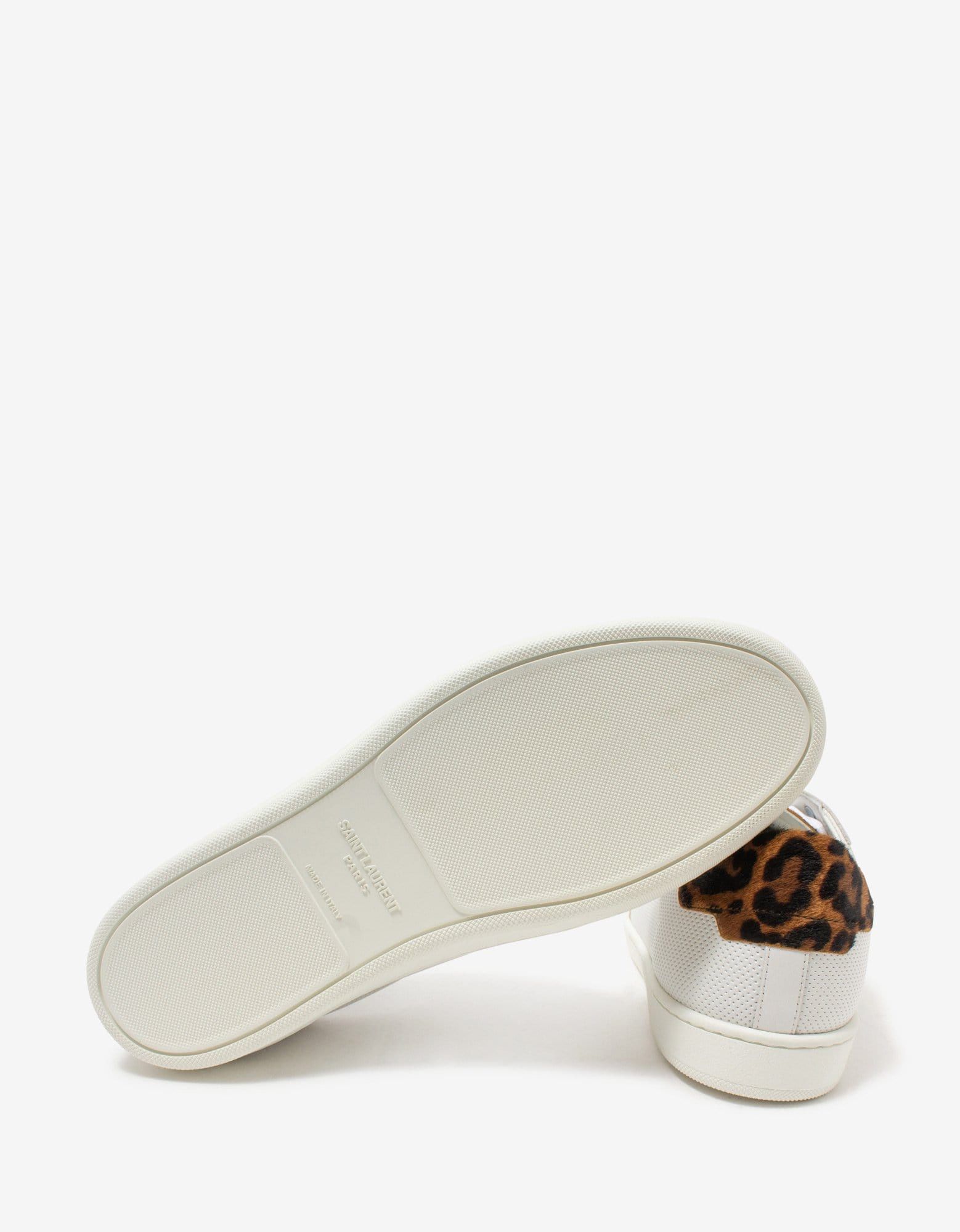 Saint Laurent Paris Saint Laurent Court Classic White Perforated LeatherTrainers Size US 9 / EU 42 - 3 Thumbnail