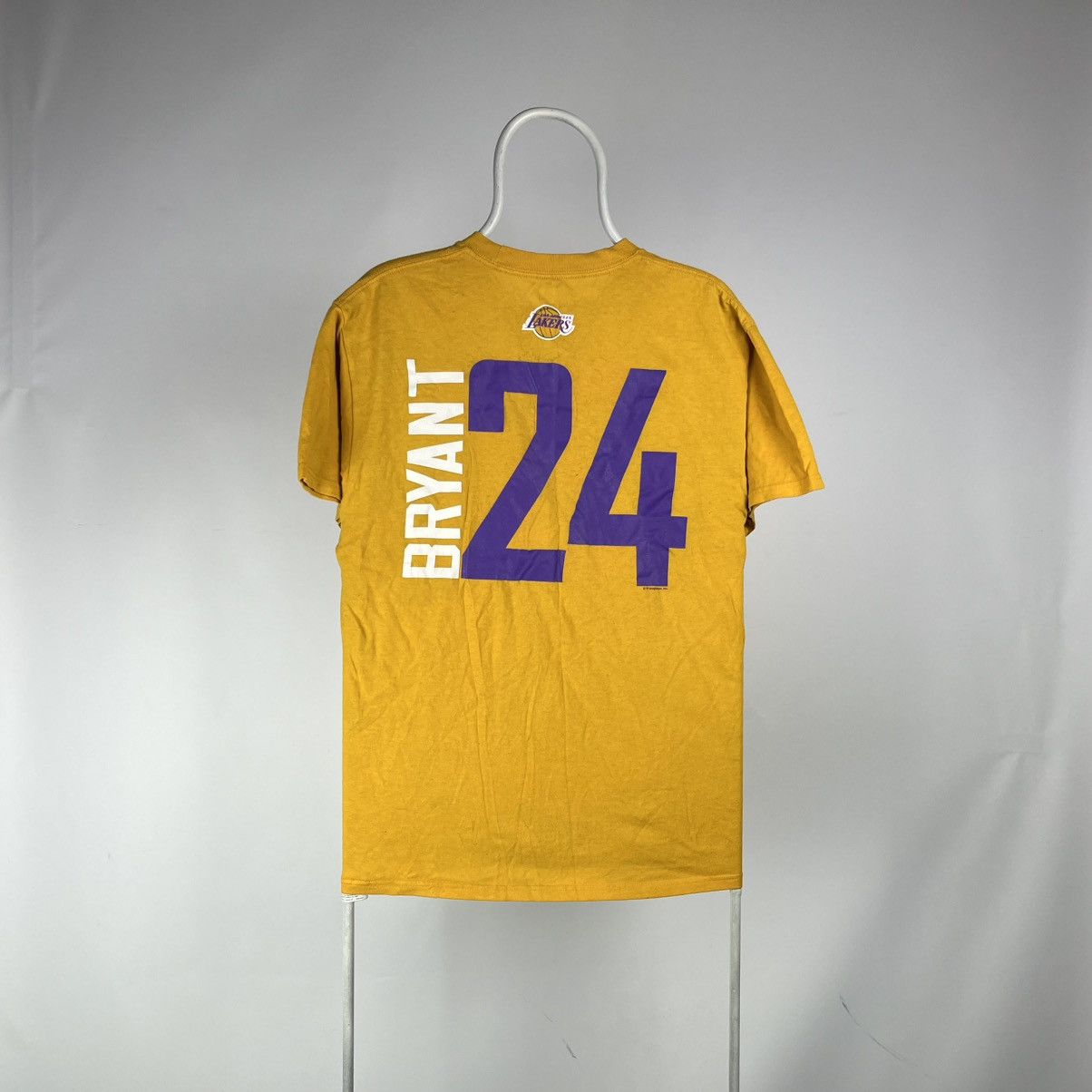 Majestic Majestic Los Angeles Lakers Kobe Bryant 24 tshirt Size US L / EU 52-54 / 3 - 1 Thumbnail