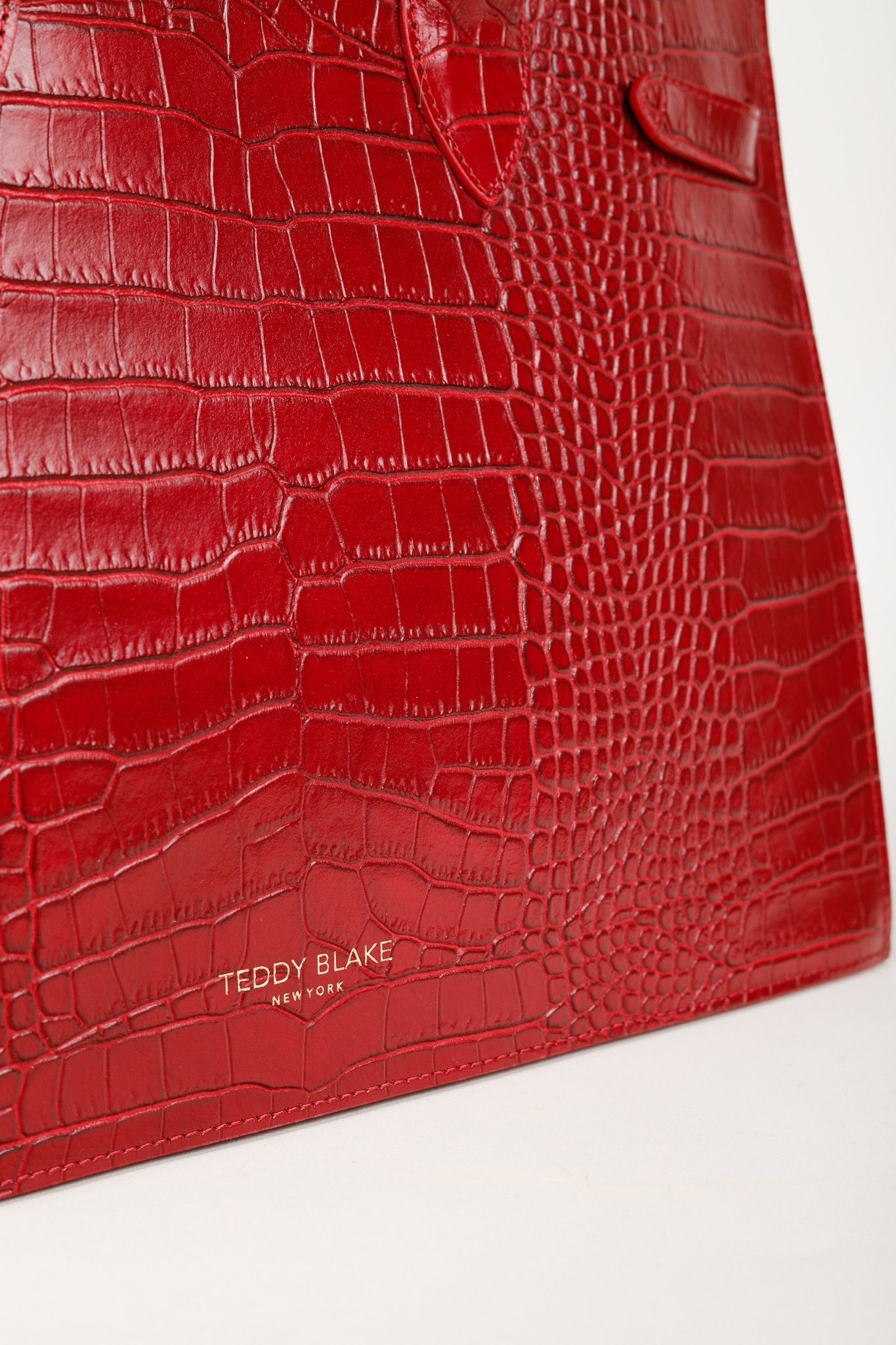 Designer Teddy Blake Kate Red Croco Embossed Leather Handbag Size ONE SIZE - 8 Thumbnail