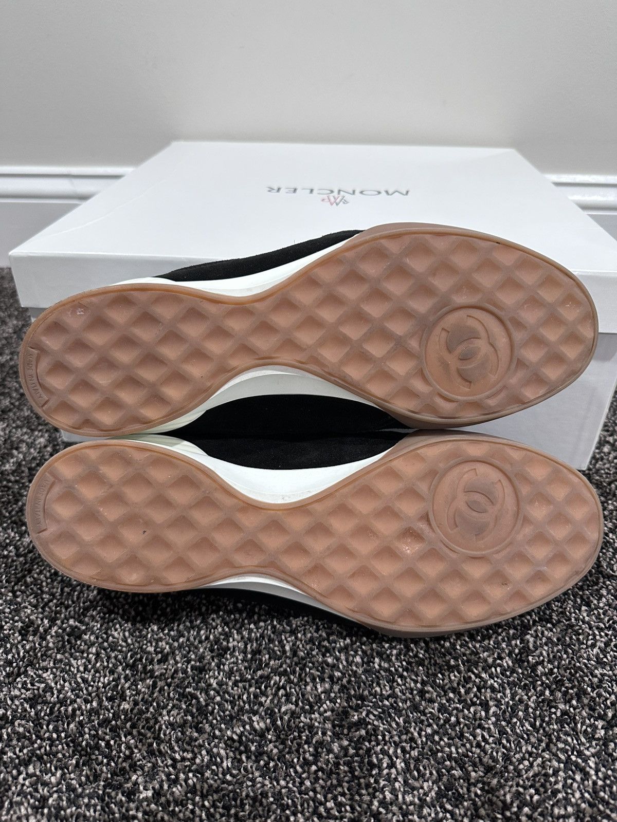 Chanel Chanel Leather / Suede Black Quilted 2023 Low Top Sneakers Size US 11 / EU 44 - 9 Thumbnail
