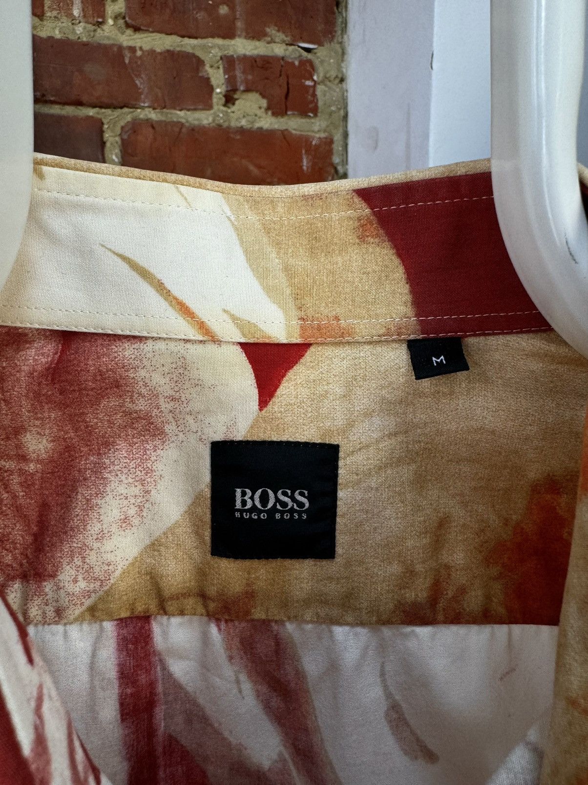 Hugo Boss × Vintage Vintage Hugo Boss Hawaiian Style Floral Striped Shirt Size US M / EU 48-50 / 2 - 11 Thumbnail
