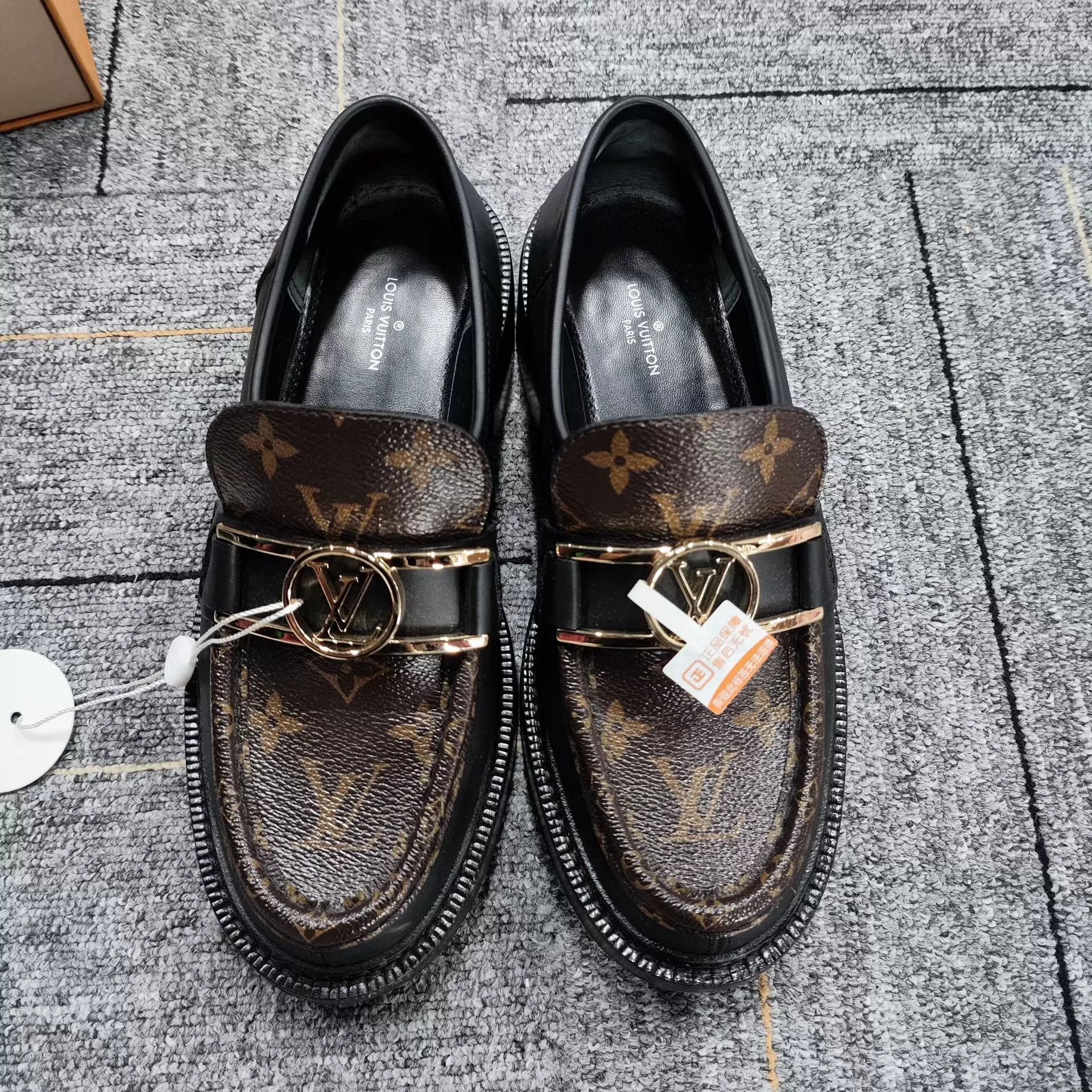 Louis Vuitton LV Monogram Canvas Flats Women's Size 37 Size US 6.5 / IT 36.5 - 1 Thumbnail