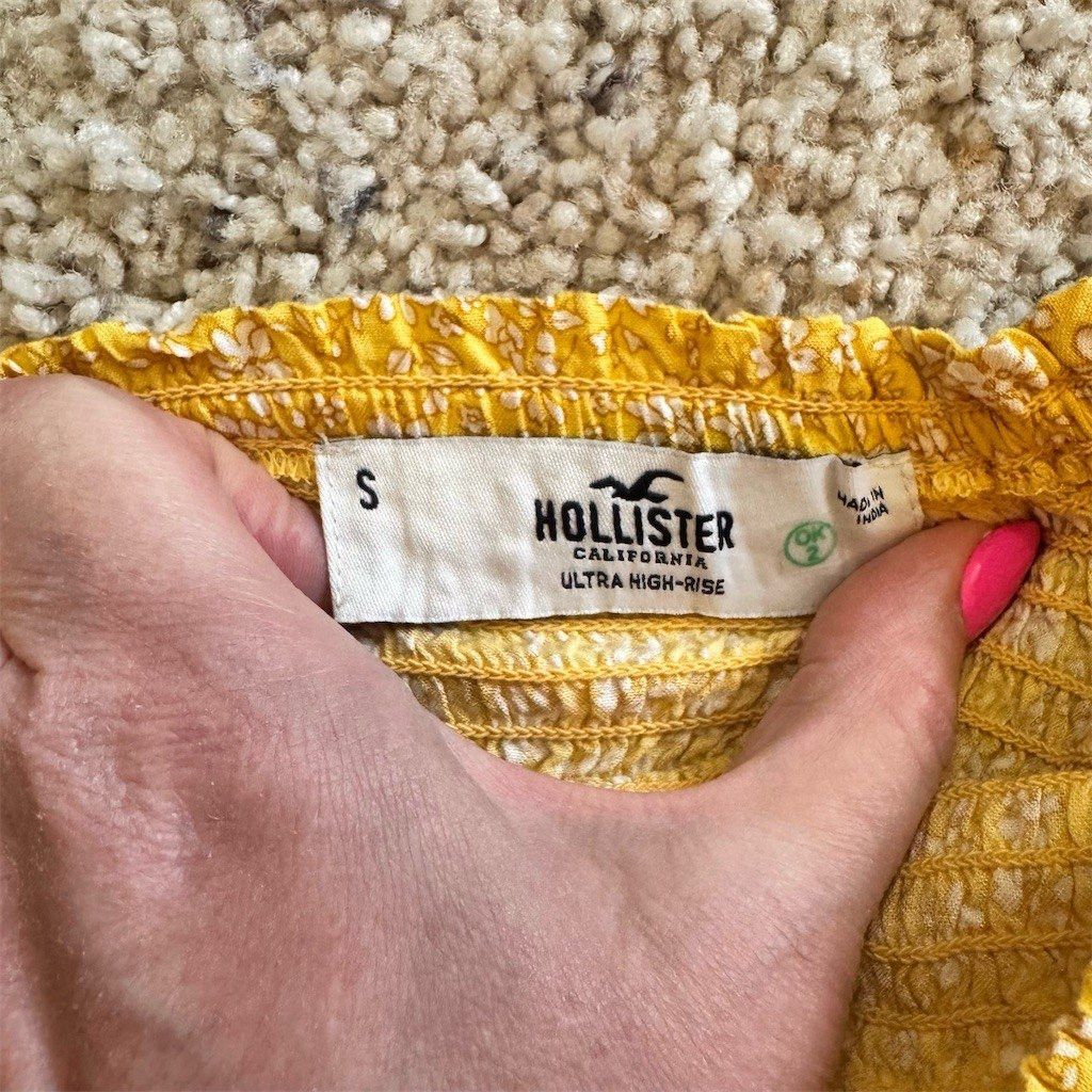 Hollister Hollister 2-Piece Matching Set Womens Size S/M Yellow Flora Size S / US 4 / IT 40 - 7 Thumbnail
