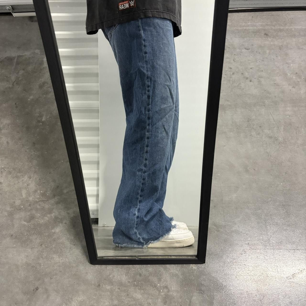Aeropostale Crazy Vintage Y2K/2000s Super Baggy Wide Leg Medium Wash Denim Jeans! Size US 34 / EU 50 - 2 Thumbnail