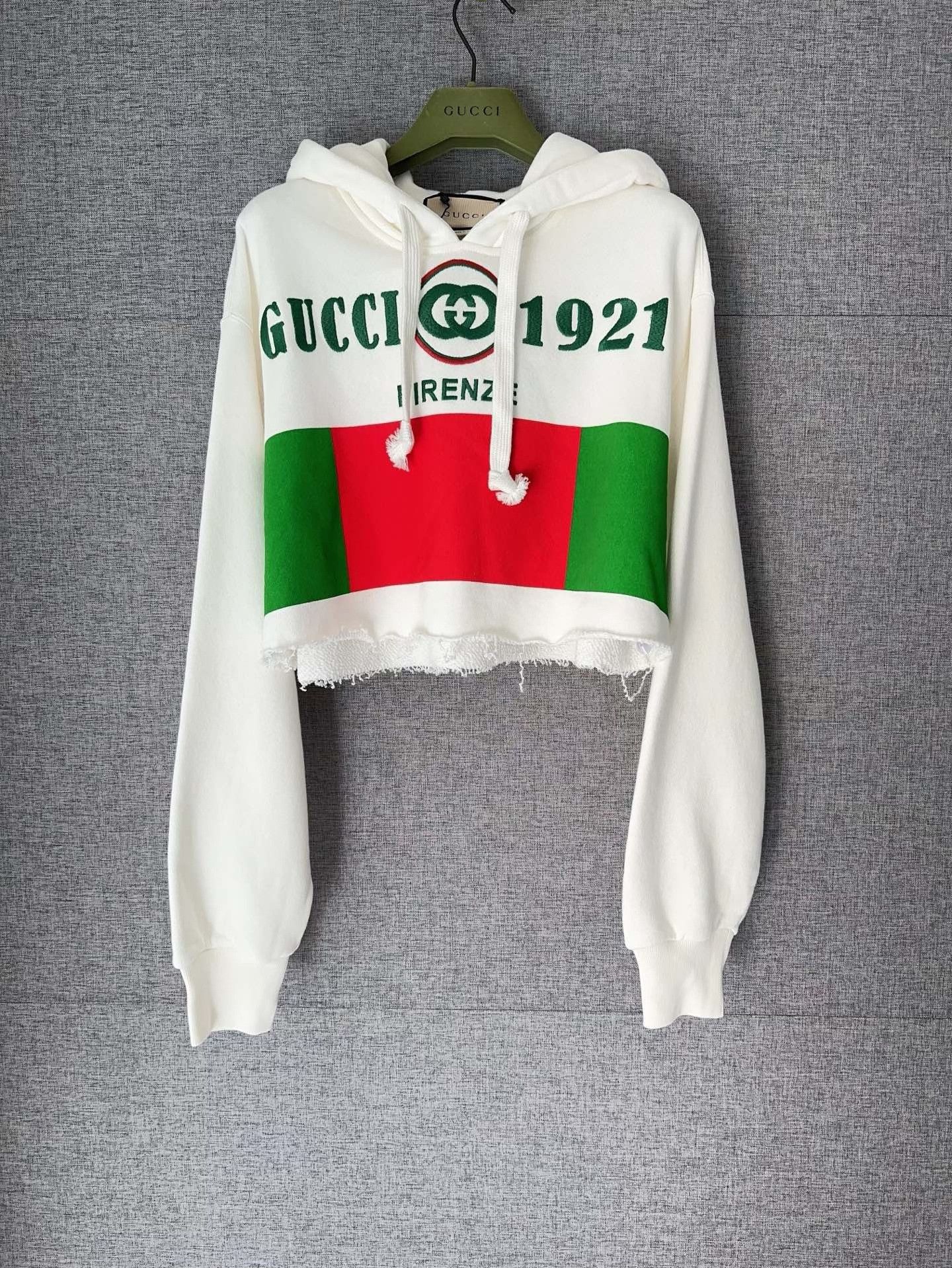 Gucci Gucci 1921 Short Hoodie Size XS / US 0-2 / IT 36-38 - 1 Thumbnail
