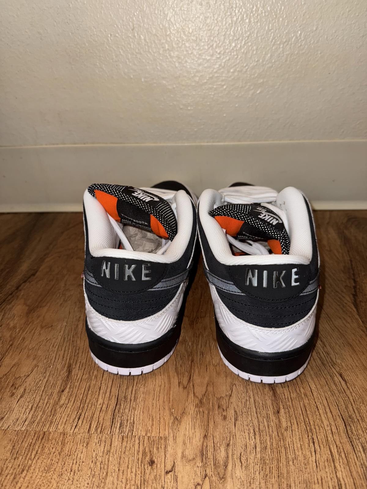 Nike Nike SB Dunk Low Tightbooth Size US 12 / EU 45 - 2 Thumbnail