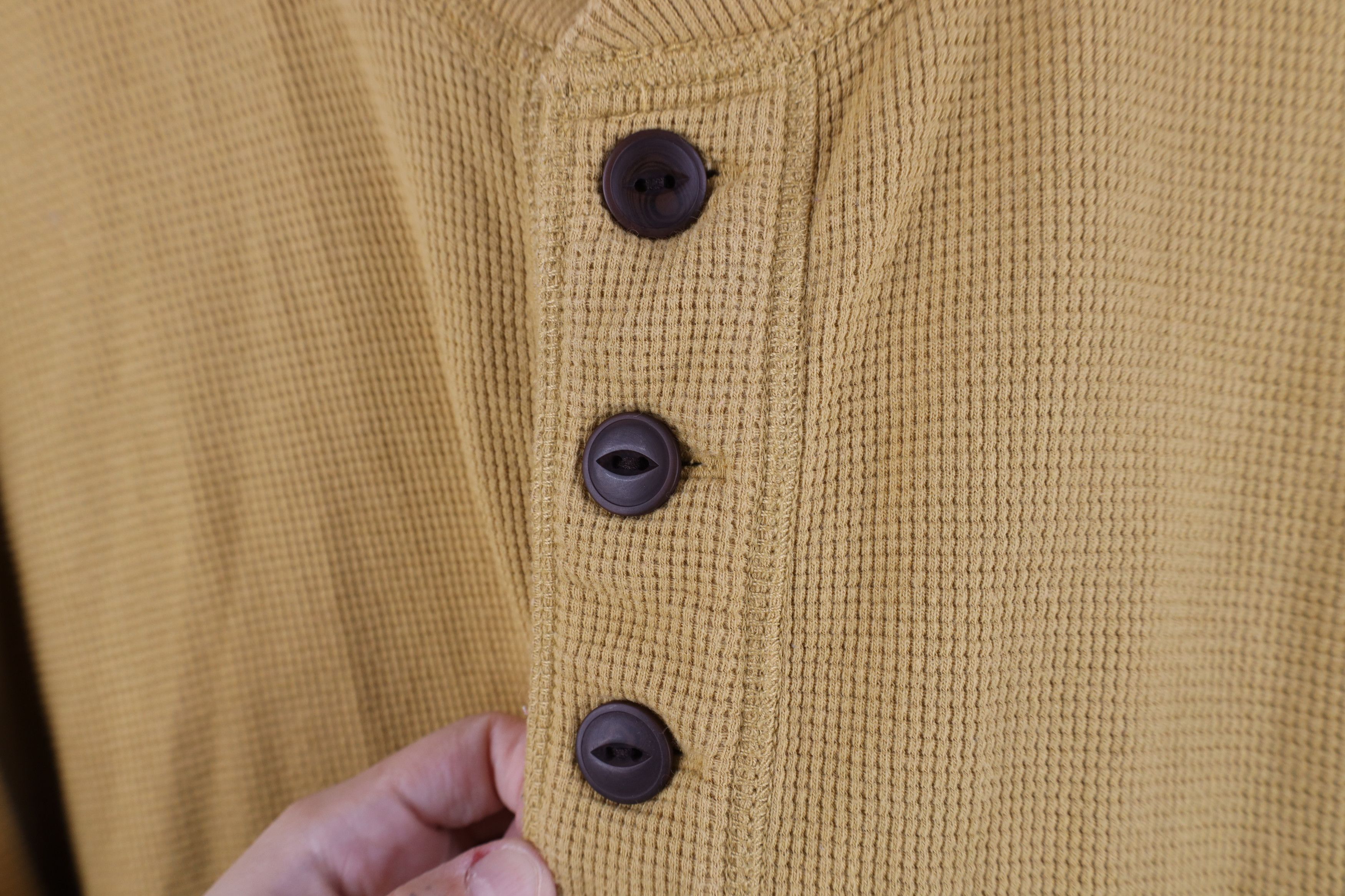 Eddie Bauer Vintage Eddie Bauer Waffle Knit Henley T-Shirt Yellow Size US XXL / EU 58 / 5 - 4 Thumbnail