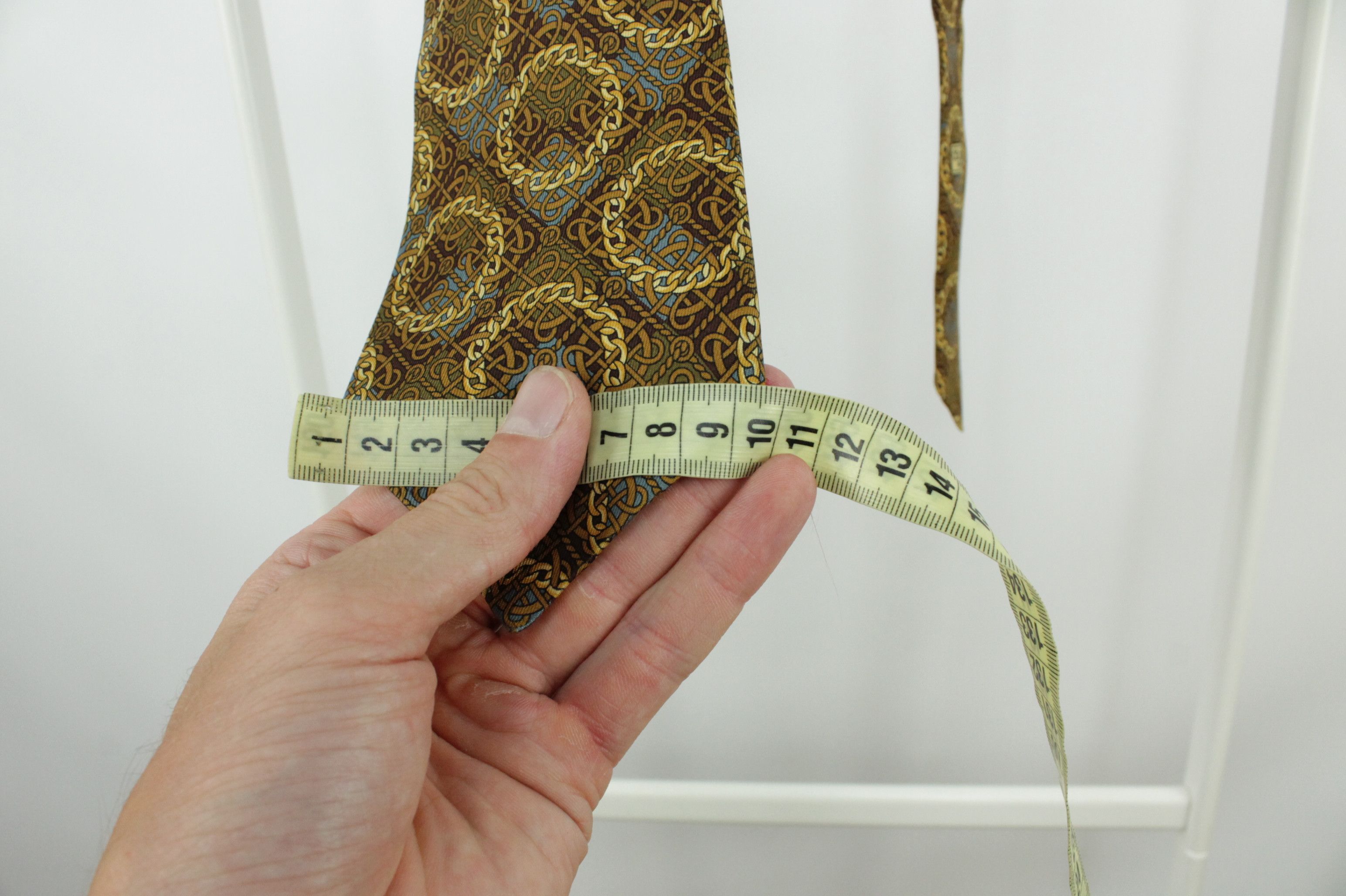 Celine × Designer × Vintage Vintage Celine Paris Gold Chain Silk Tie Size ONE SIZE - 5 Thumbnail
